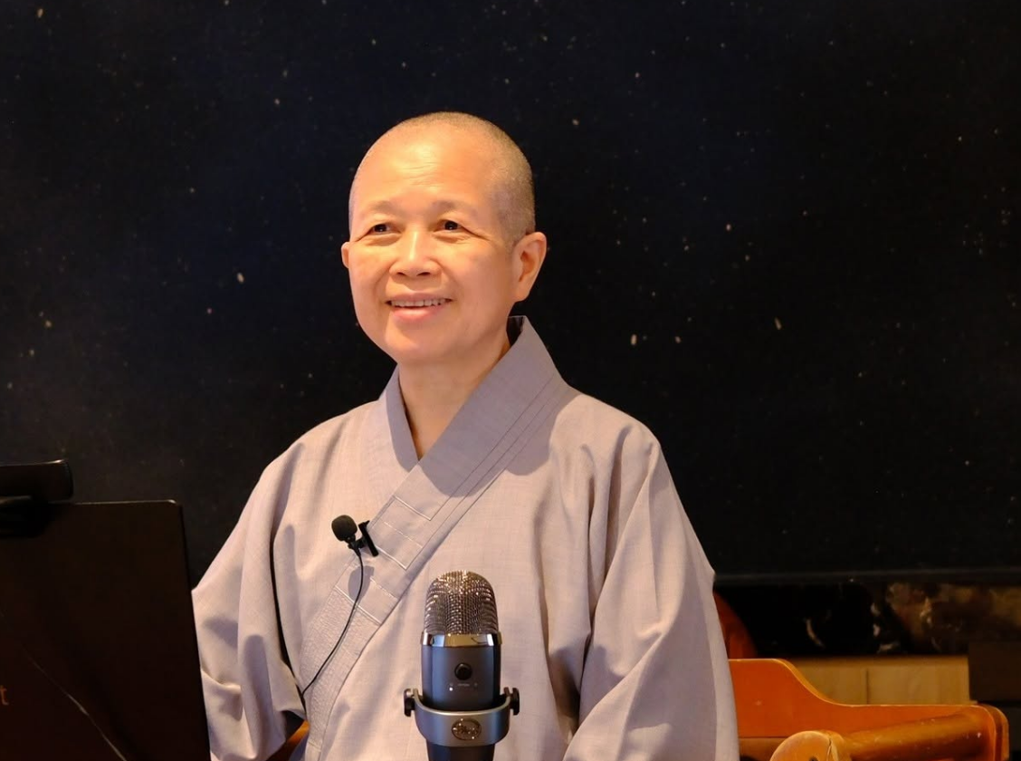 中央普發1萬!釋昭慧深夜震怒轟「無差別大撒幣」。(翻攝釋昭慧臉書)