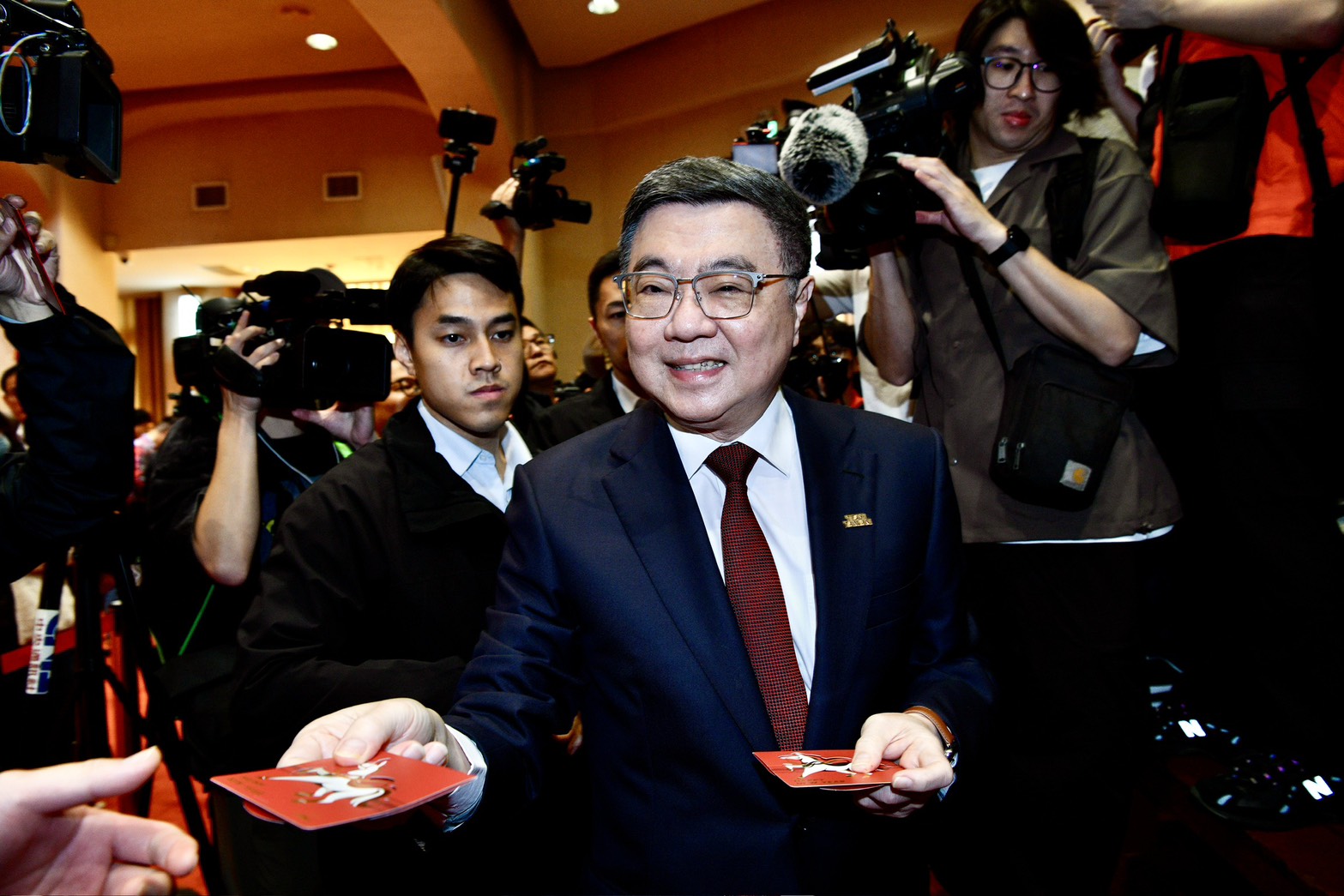 卓榮泰今日出席政院新春團拜。（鏡報李智為）