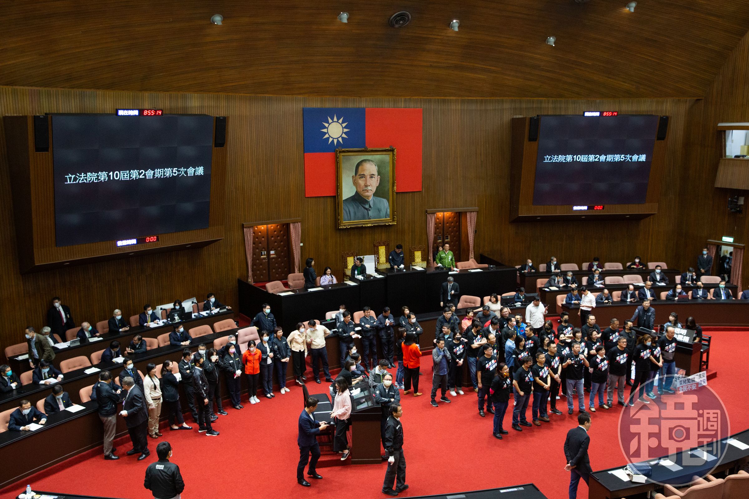 立法院今審查今年度總預算案,外交部預算在藍白兩黨聯手大砍下,遭刪6億5463萬元。示意圖。(本刊資料照)