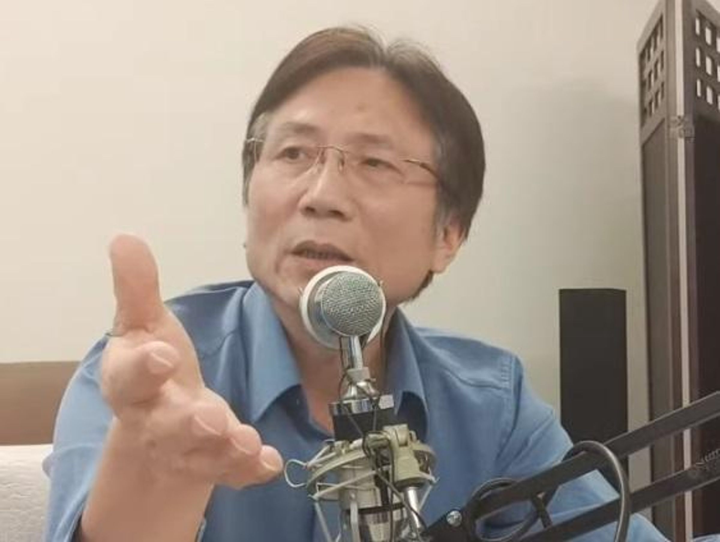 選情激烈，不少假帳號天天咒罵自己討厭的政治人物，桃園市議員詹江村，就是重災戶之一。（本刊資料照）