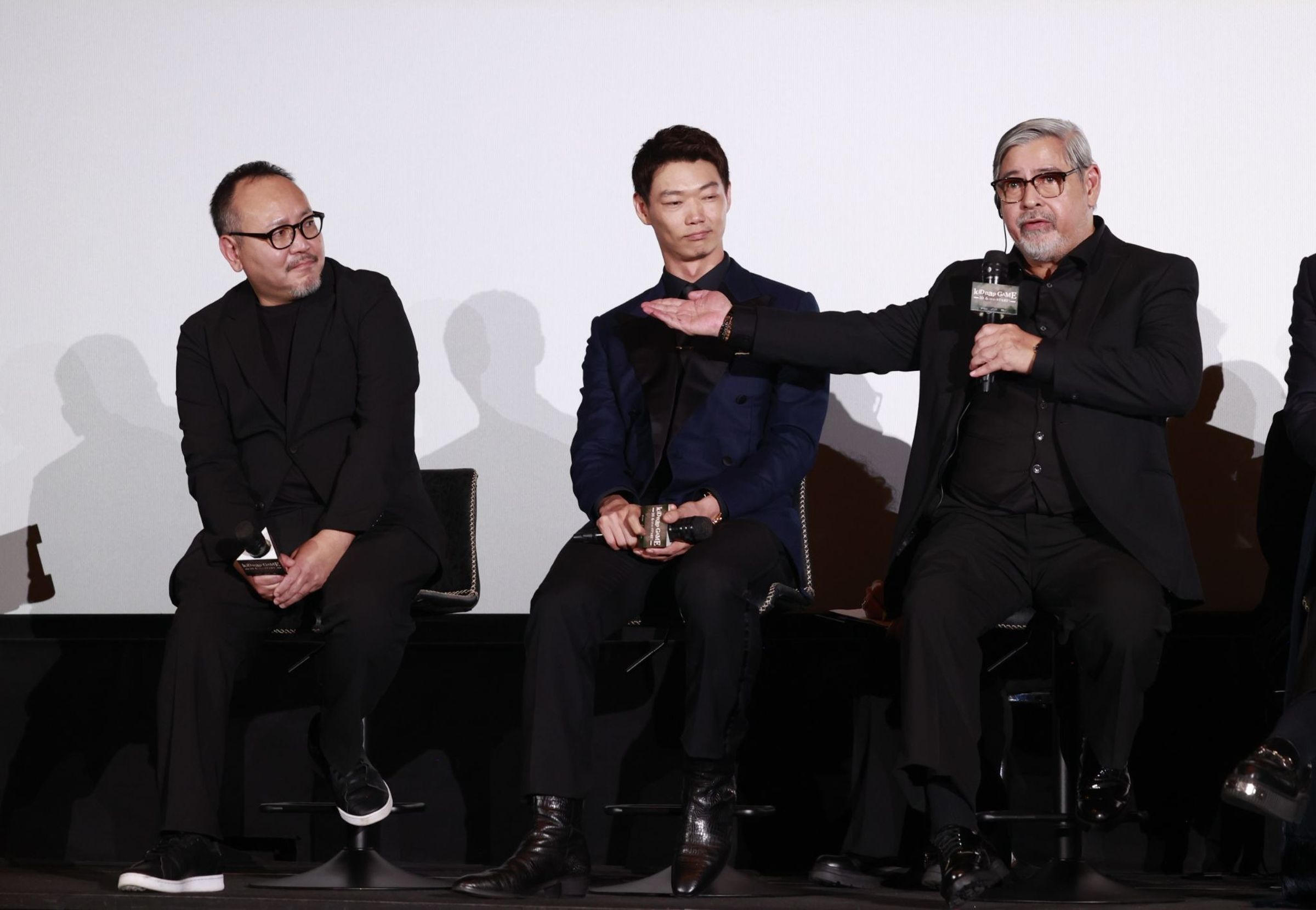 導演加藤裕將（左起）與日本演員笠松將、菲律賓演員喬爾托雷出席首映記者會，分享拍攝趣事。（富士電視台提供）
