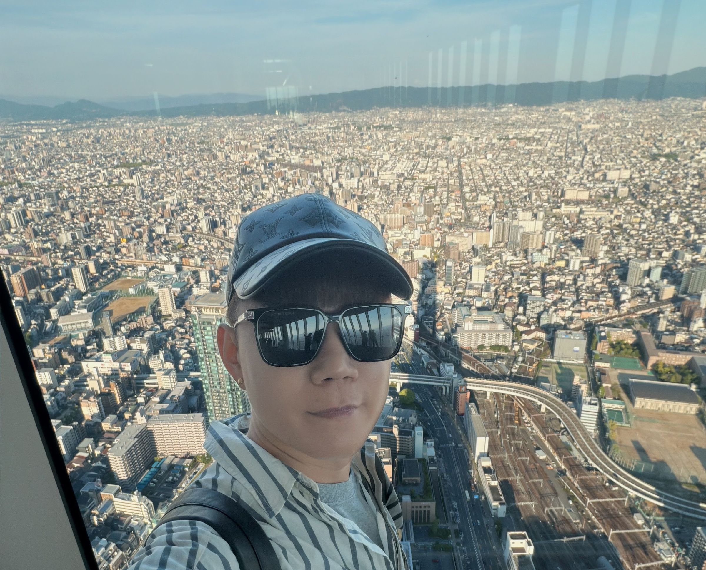 藝人李岳難得休長假，獨自到大阪旅行。（圖／種瓜得瓜工作室提供）