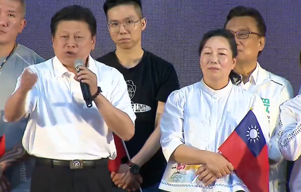 傅崐萁今舉辦反罷免造勢 。（翻攝自臉書@傅崐萁）