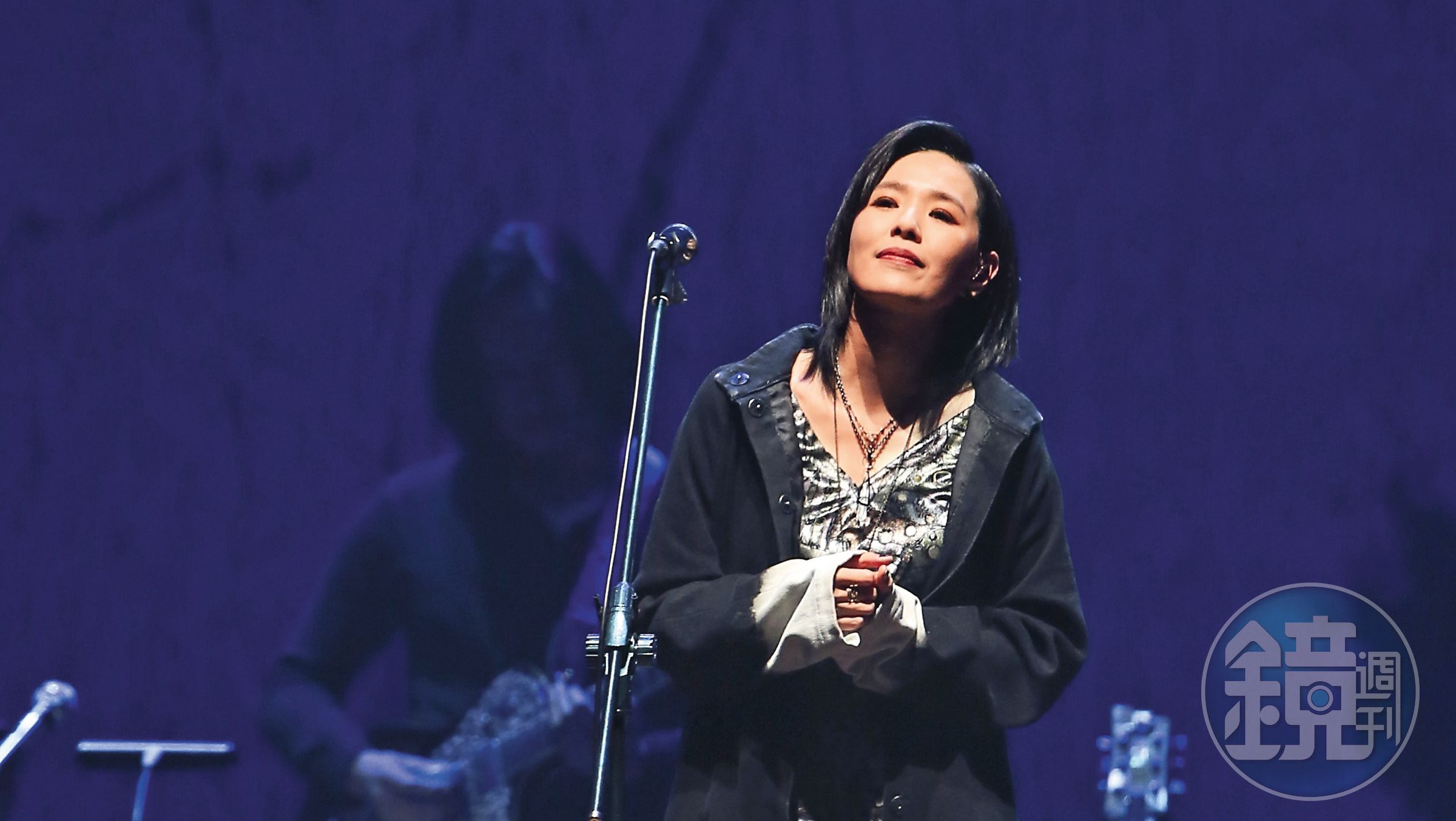 安溥忙著「時寐」演唱會演出,卻遇上小編誤植裸體影片的烏龍事件。