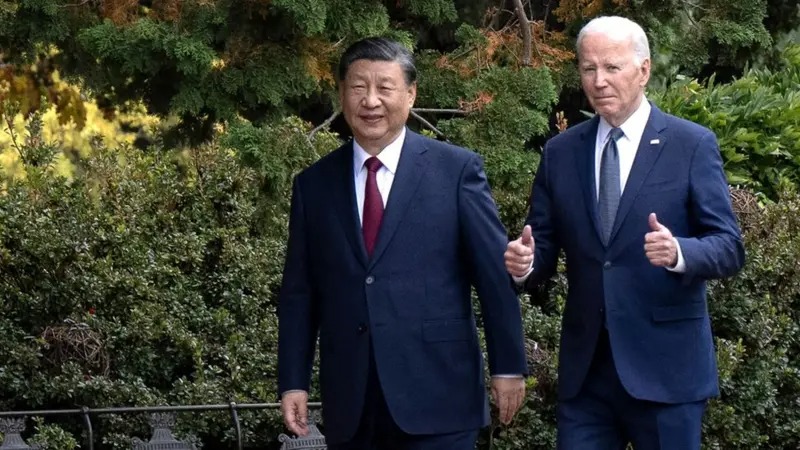 《路透》報導指出習近平要求拜登修文直喊「反對台獨」，但遭到美方拒絕。（翻自BBC）