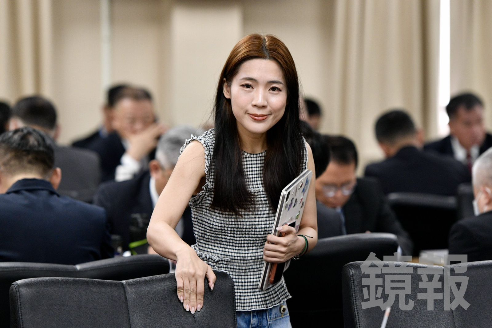 被徐巧芯直接點名「鬼話連篇」 黃暐瀚3點回嗆:現在還在歪樓