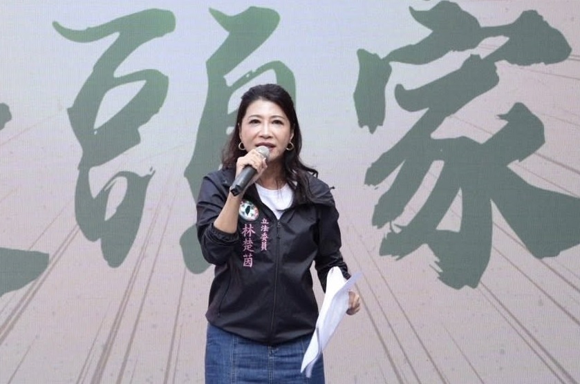 立委林楚茵28日指出，南投選委會跟進基隆、花蓮，利用「戶政系統」干預罷免，而鬼就在「南投縣政府」！（翻攝自林楚茵臉書）