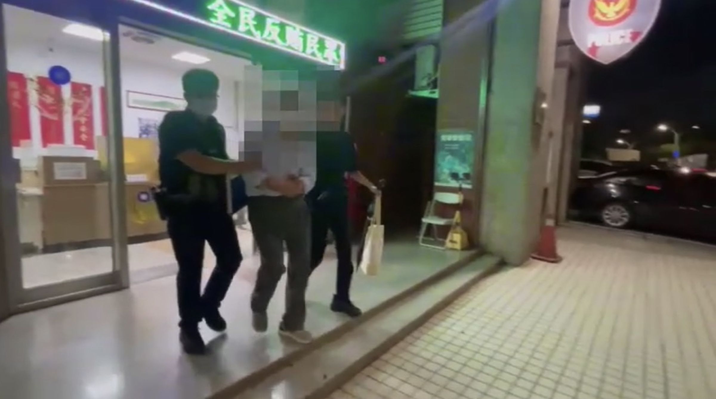 涉嫌偷彩券的簡姓男子。（警方提供）