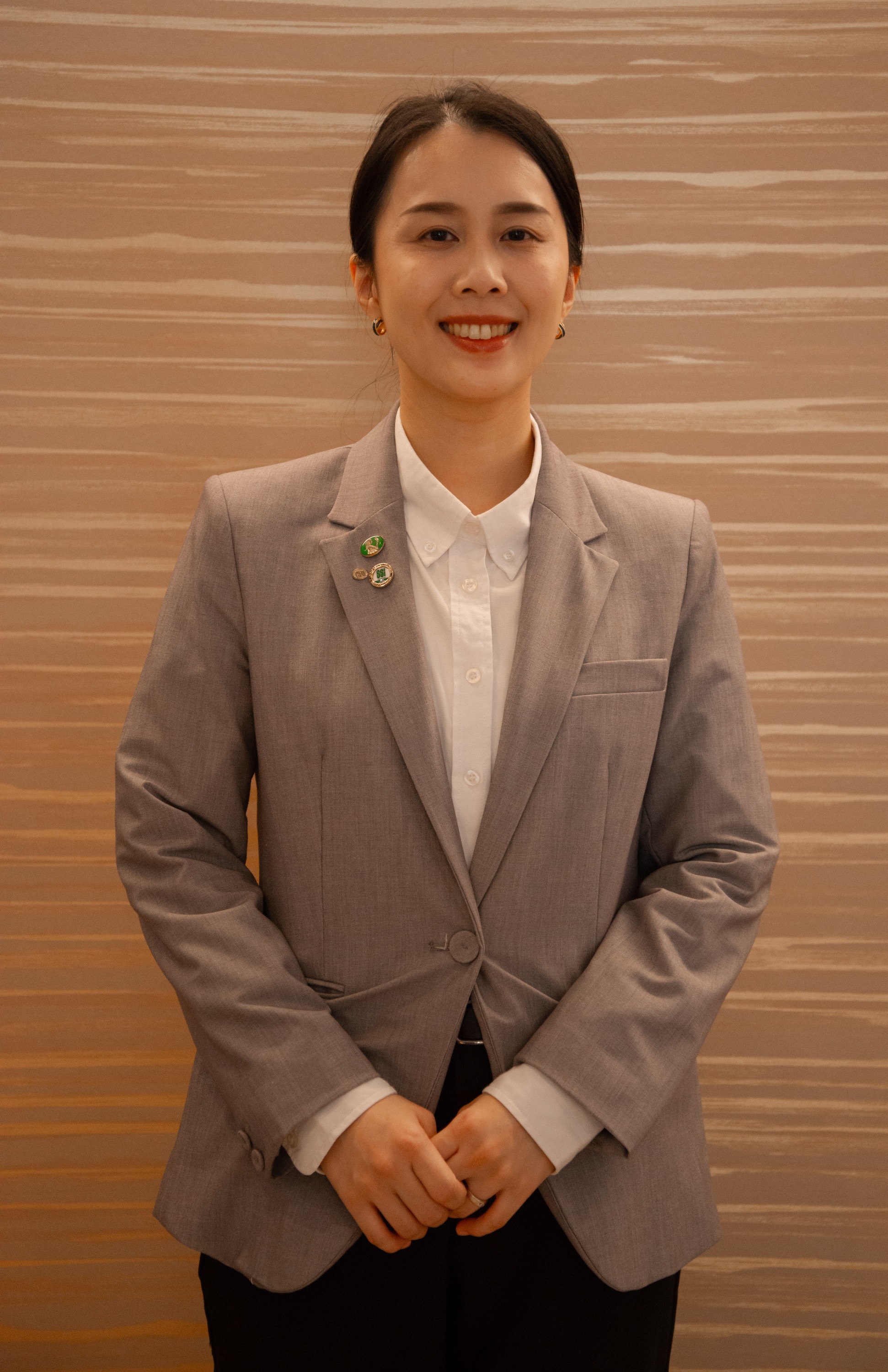黃鳳誼認為新一代唎酒師應該打破侷限,將日本酒推廣到非日式料理的餐廳中,探索全新的品飲情景。(Golden & Afterglo提供)