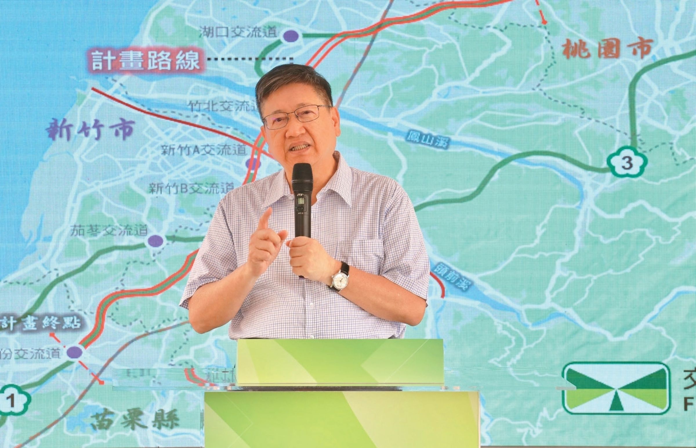 楊縣長持續健全科技廊帶的交通路網，力求促進地方發展及人才流通。（新竹縣政府提供）
