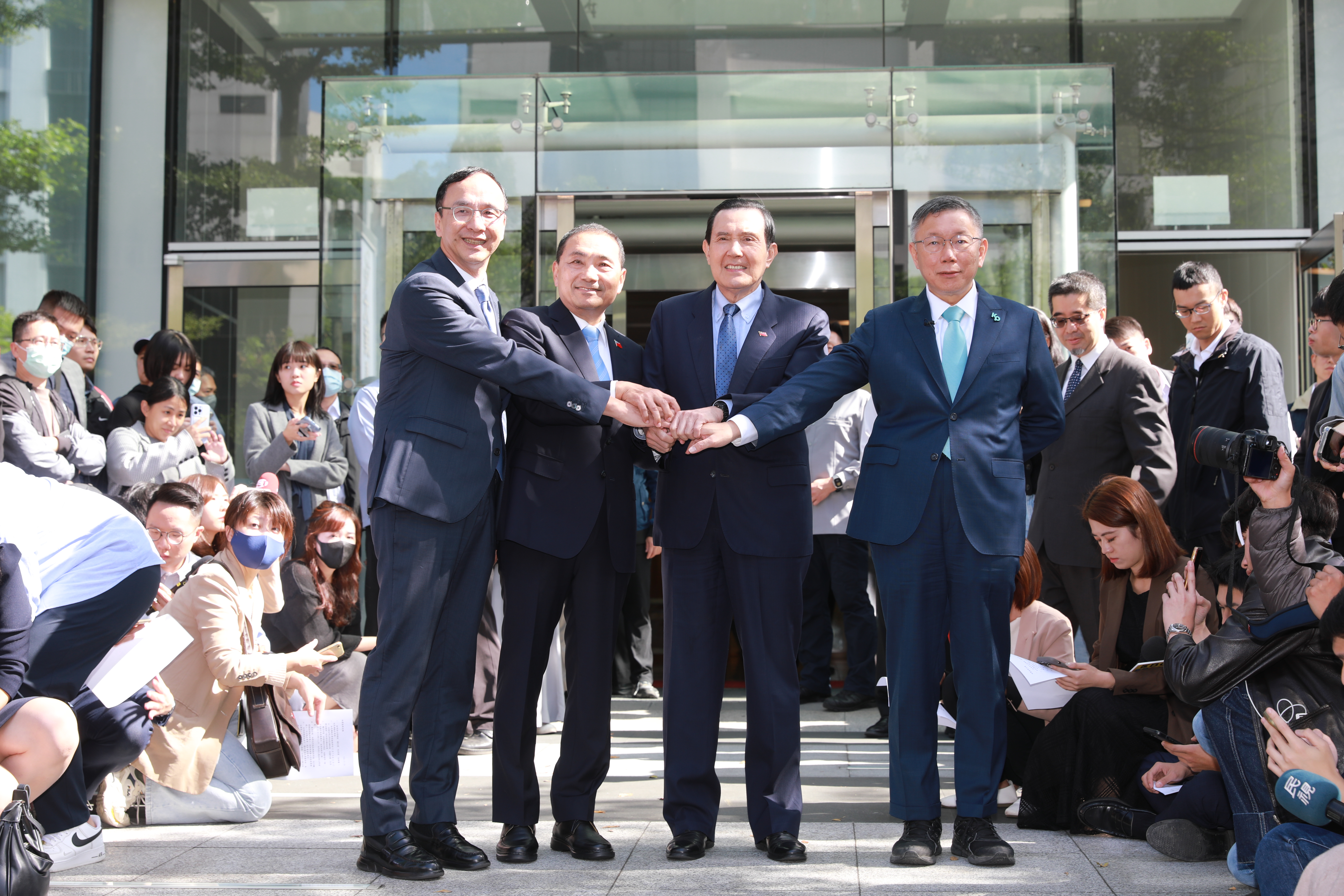 【藍白協商內幕1】4方幕僚全被清場　藍白合談判讓太多柯營一片錯愕