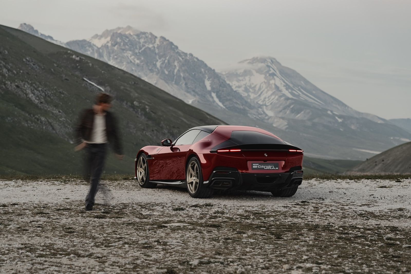 車誌/以線控科技重現手排靈魂,Ferrari 12Cilindri Manuale 限量特別版登場