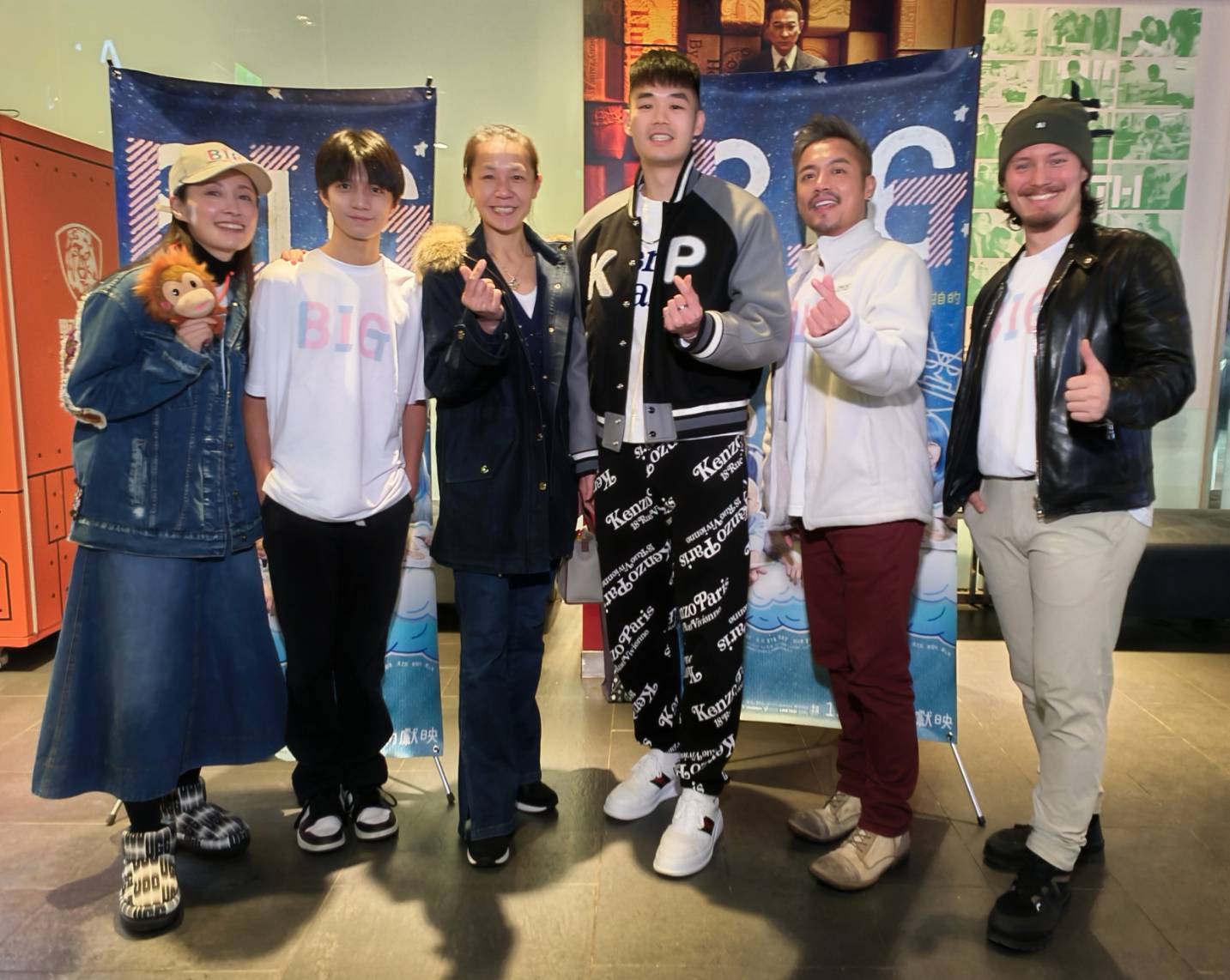 范逸臣、田中千繪、郭大睿、周厚安出席映後活動,送上耶誕祝福給觀眾。(米倉影業提供)