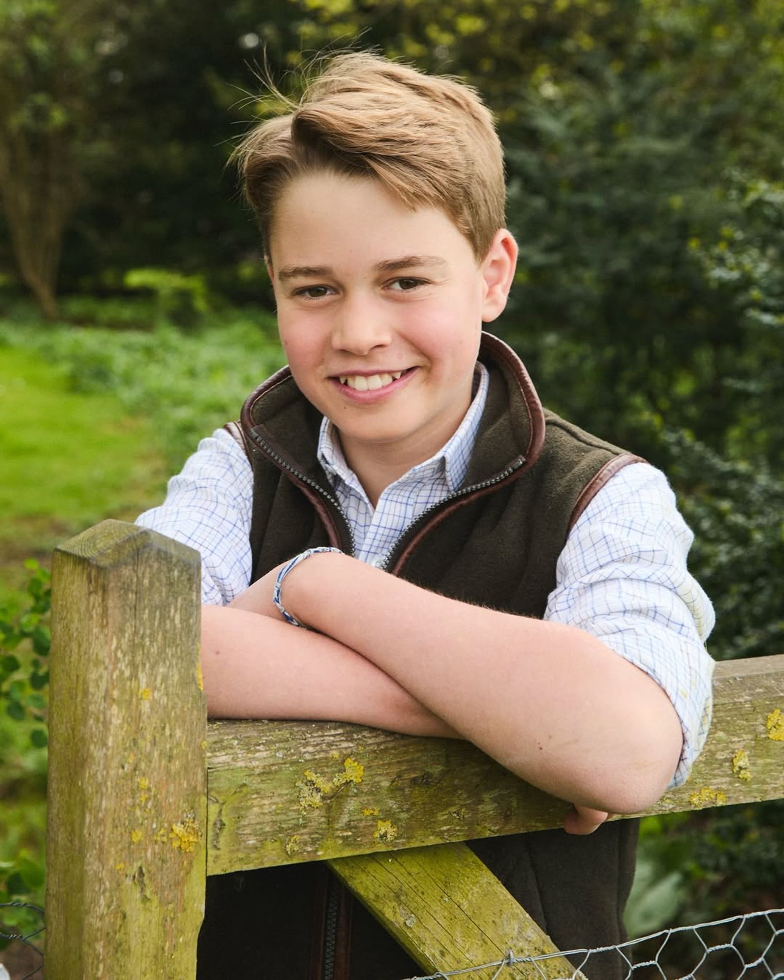 喬治王子目前12歲，承擔越來越多王室職責。（翻攝princeandprincessofwales IG）