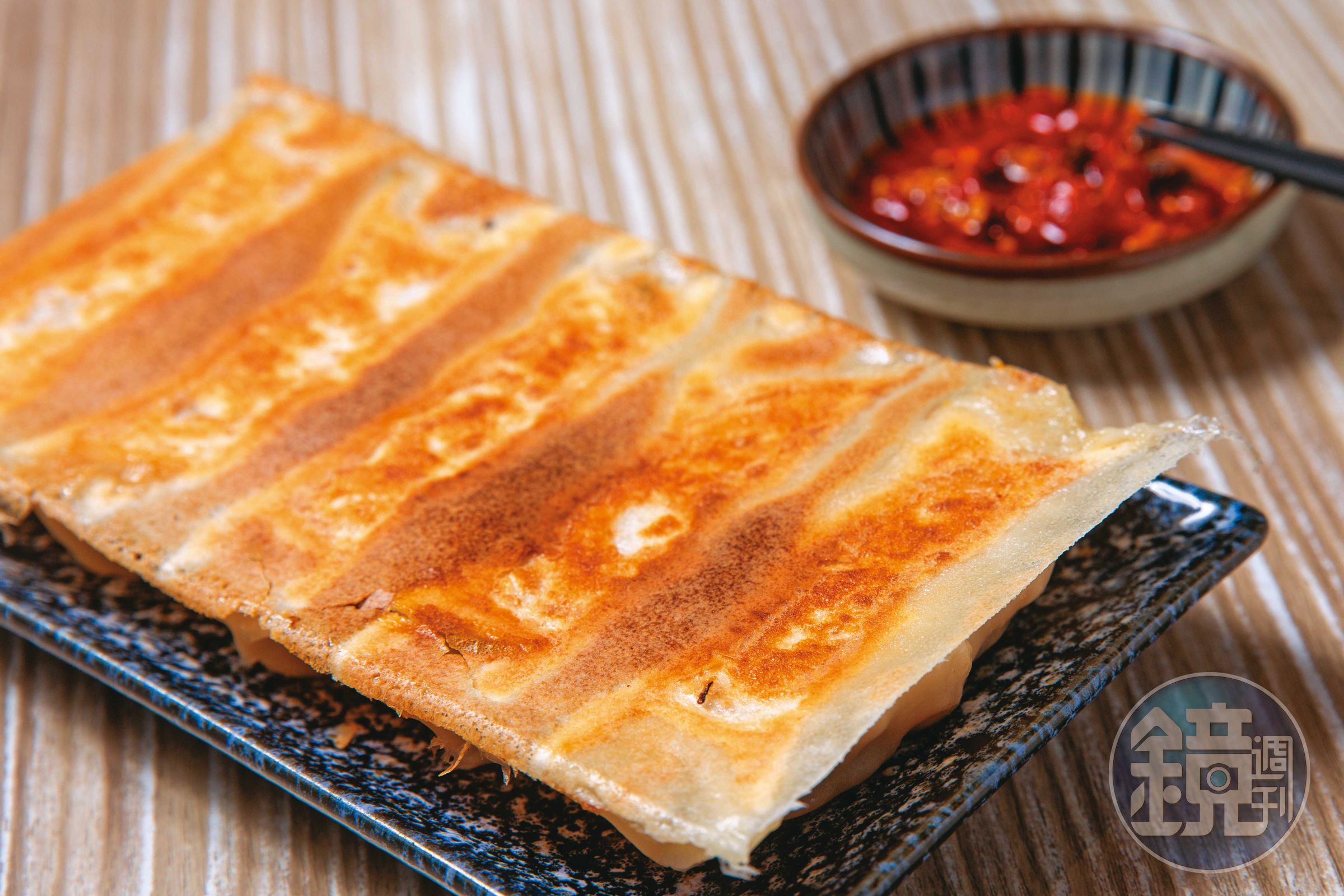 餃子樂的海老鮮肉煎餃是店內熱門商品，是在東湖老店吃不到的口味。（5顆／155元）