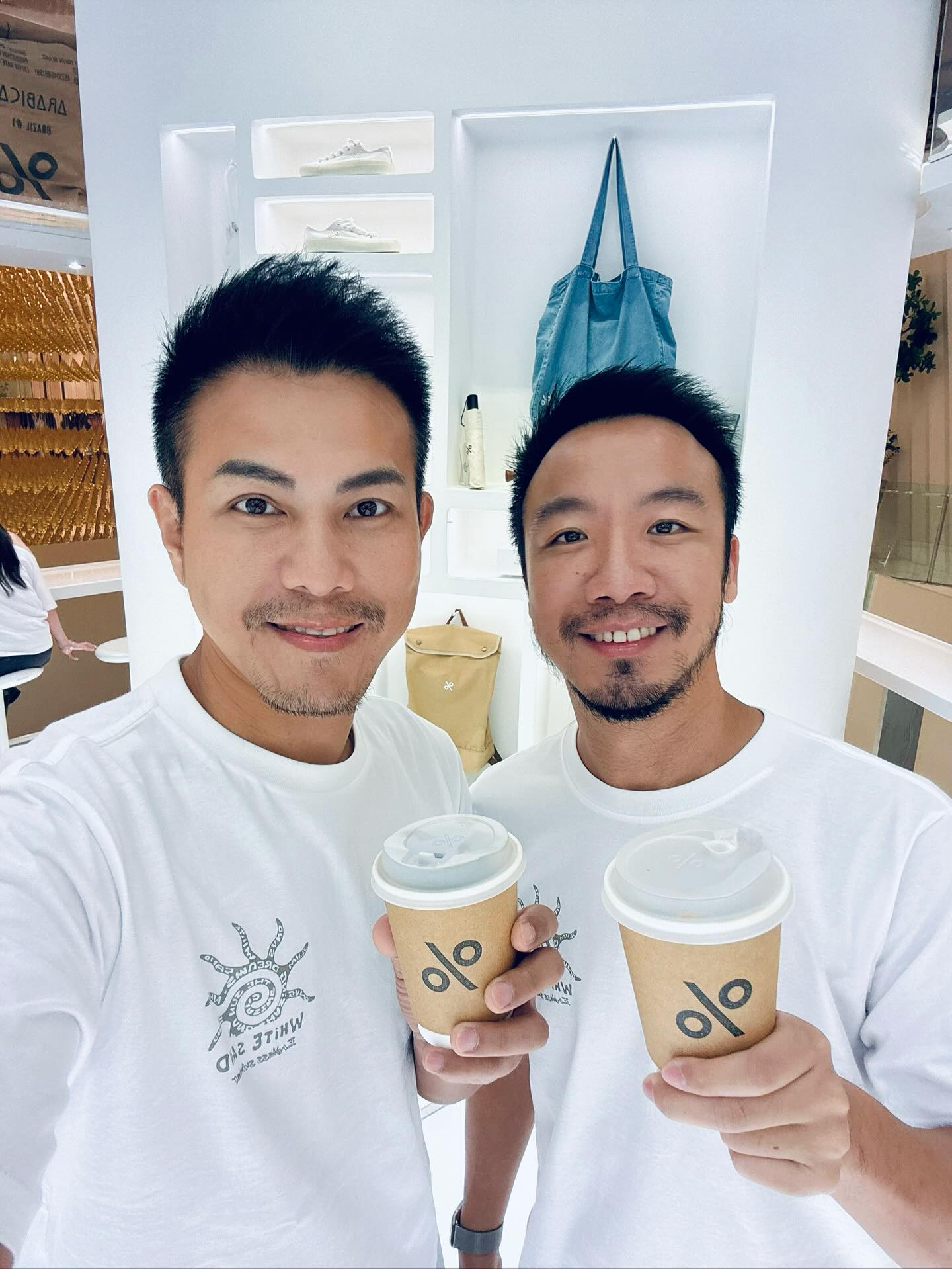 高允漢的社群時常可見另一半的身影。(翻攝自高允漢臉書)