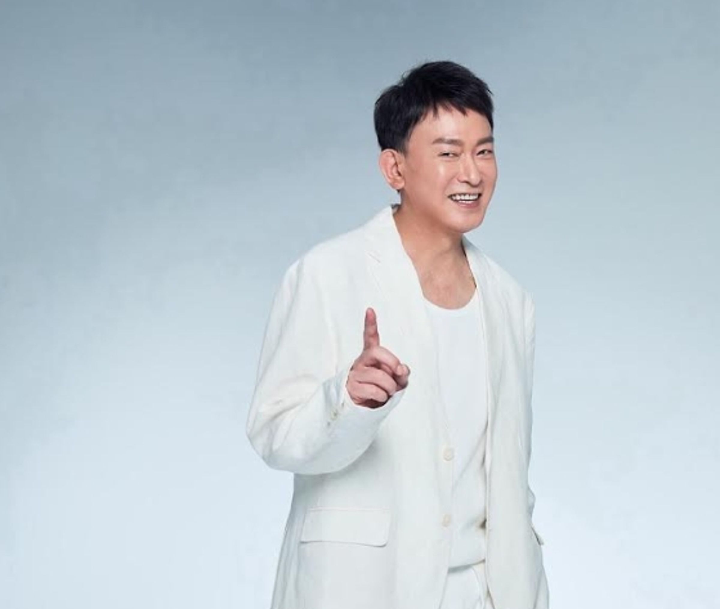 王識賢捲入婚禮演出放鳥爭議。(翻攝自王識賢臉書)