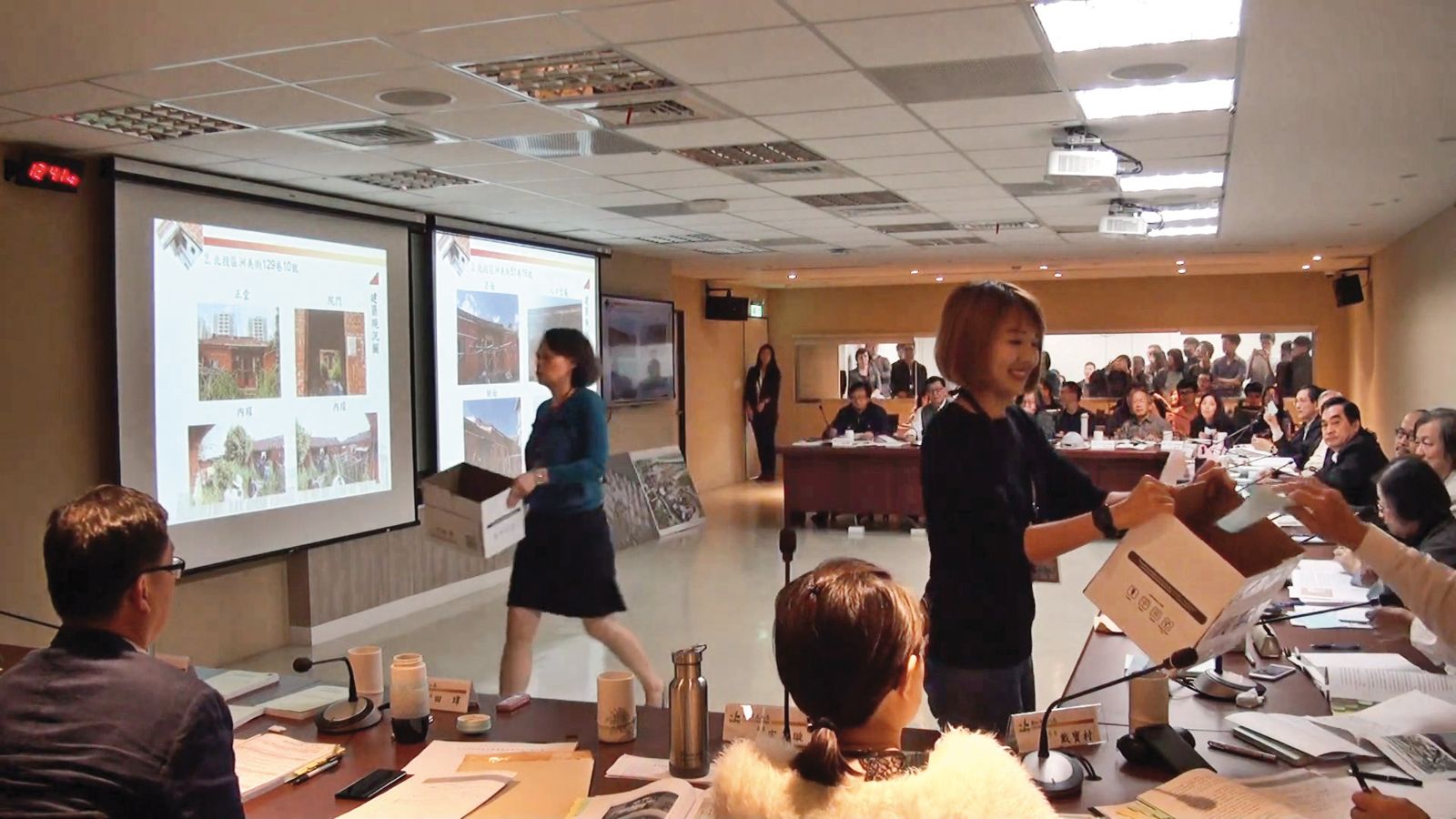 鄧家基等5位官派代表違法投票,遭監察院糾正。(翻攝台北市文化局YT)