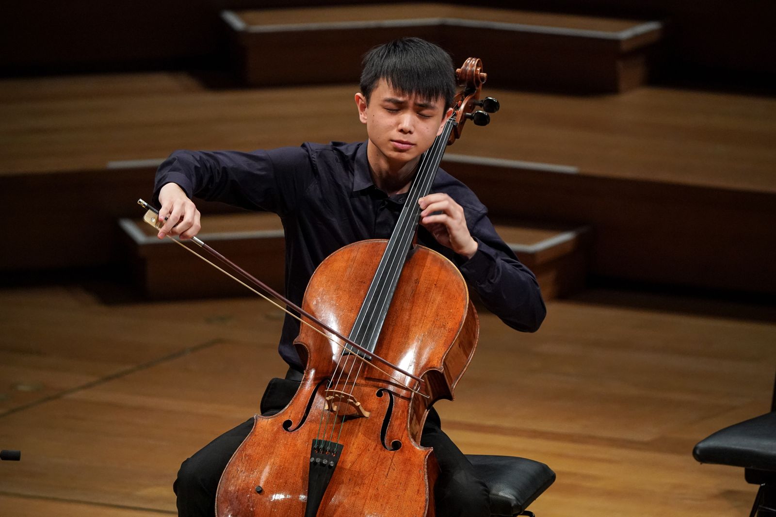 林恩俊曾代表台灣參加伊莉莎白皇后國際大提琴比賽。（翻攝queenelisabethcompetition.be）