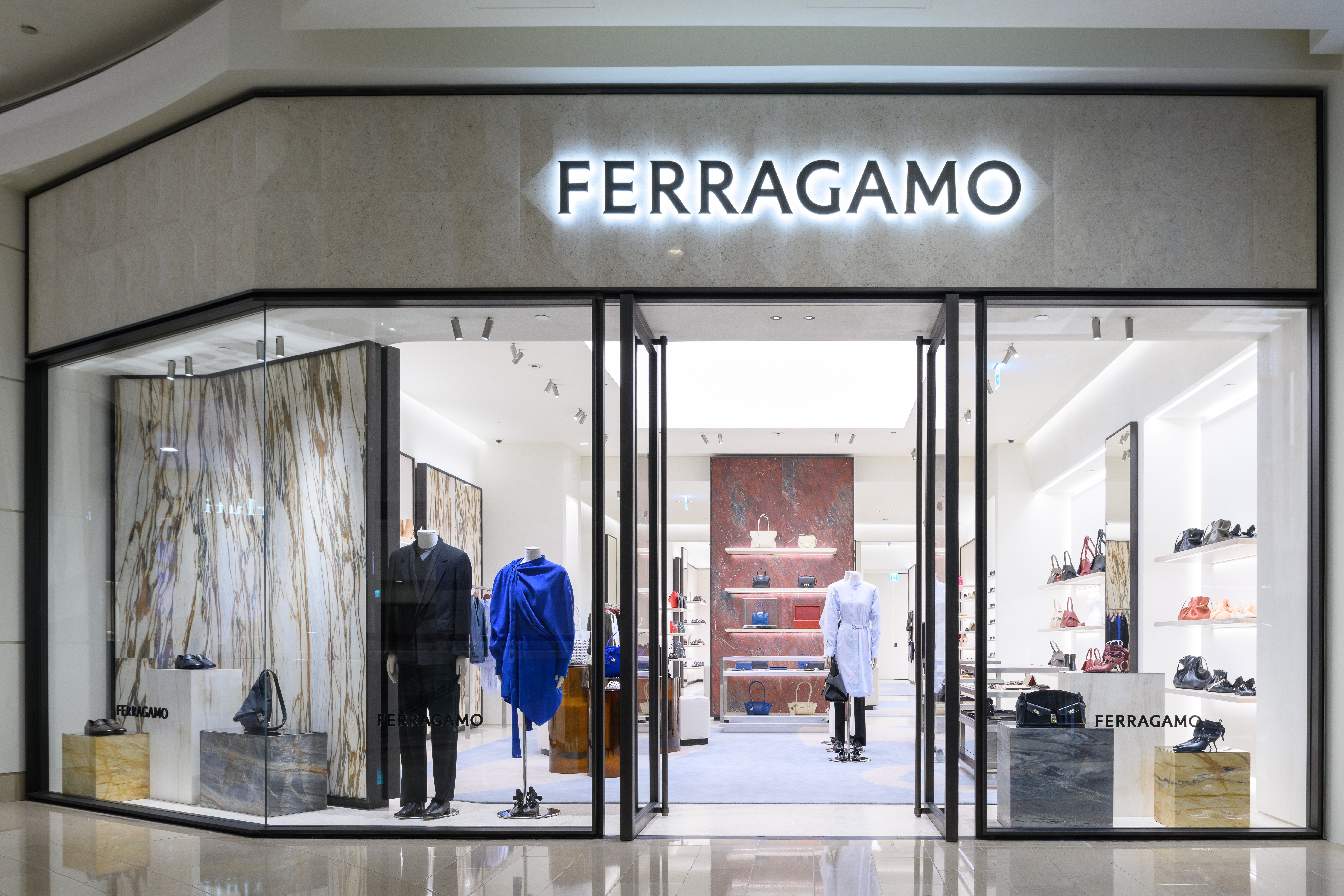 FERRAGAMO台北101全新概念店外觀。（FERRAGAMO提供）