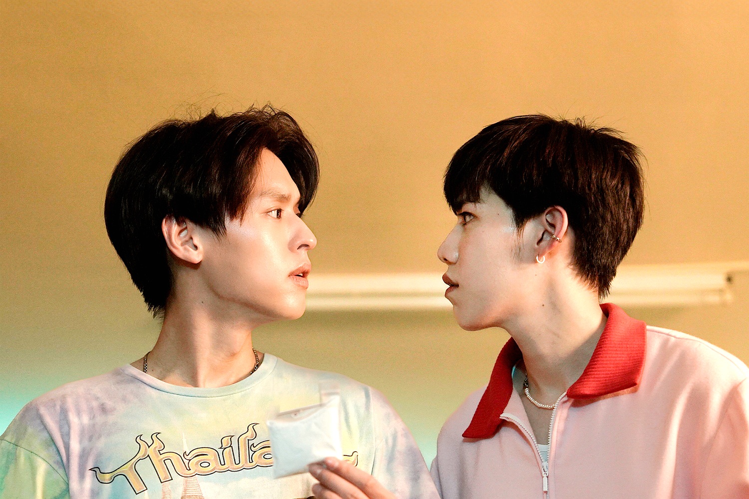 翻拍台片《關於我和鬼變成家人的那件事》的《冥婚鬧泰大》，是2025年在台灣上映的泰國電影票房冠軍。 （中山73提供）