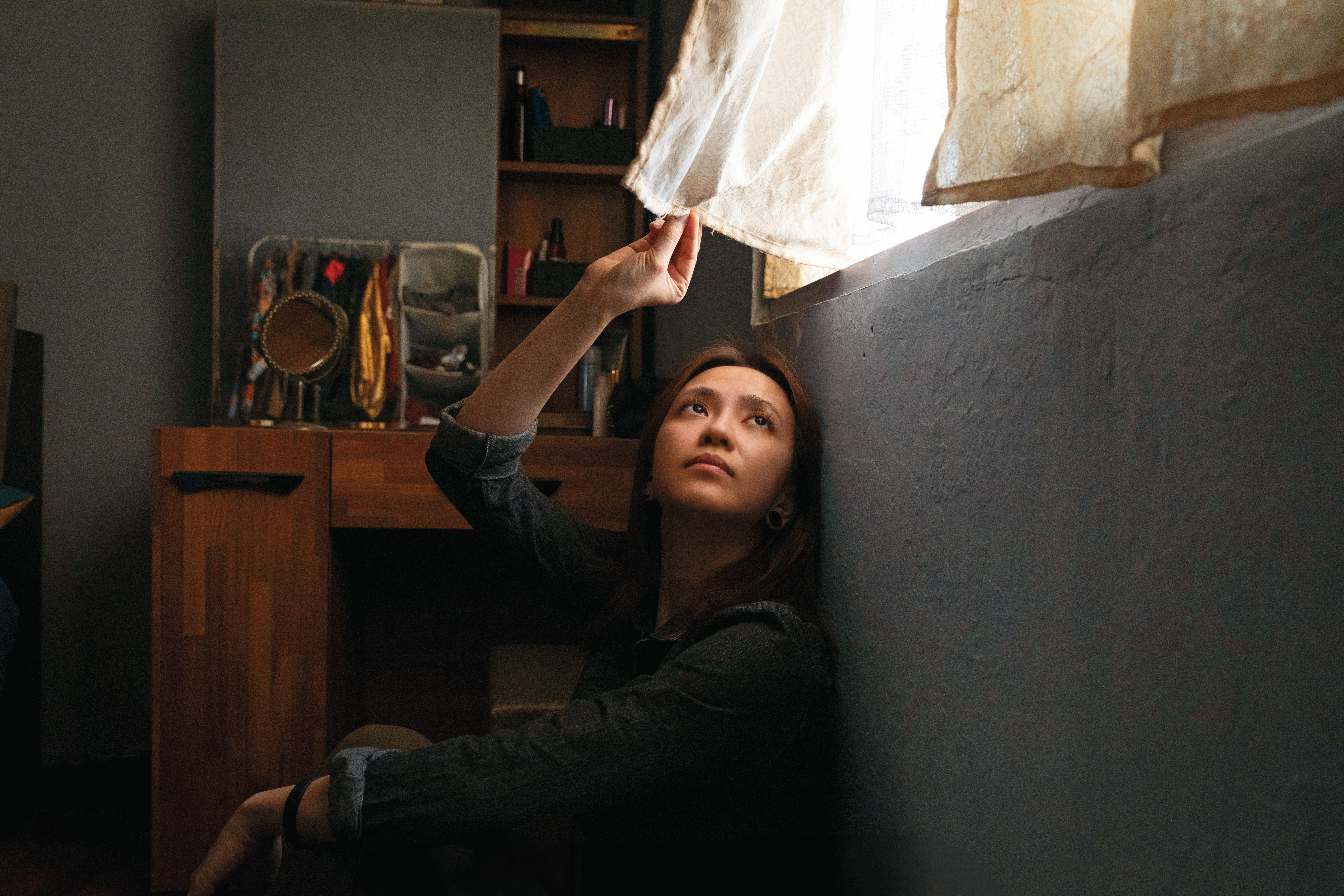 王瀞韓離家多年，近日常回台南。她把台南老家重新粉刷，希望作為音樂工作室，平日她不在時，媽媽還會替她打掃、整理。