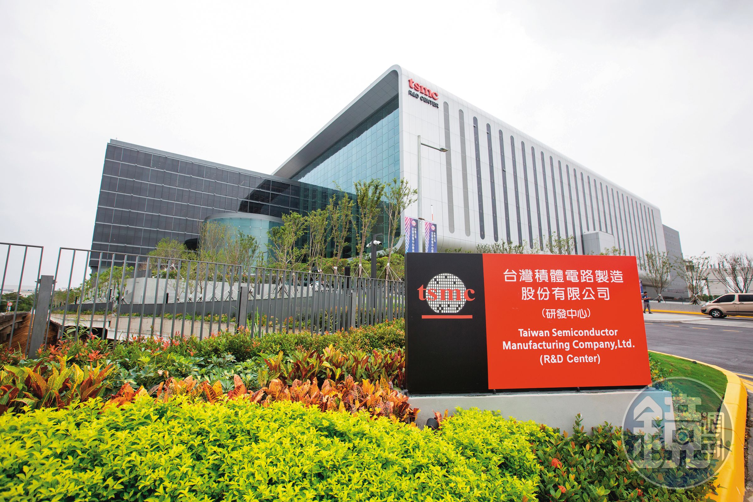 為達淨零,台積電瞄準自然碳匯,找農業部資源永續利用司提出每年1千萬噸的需求,震撼農業圈。