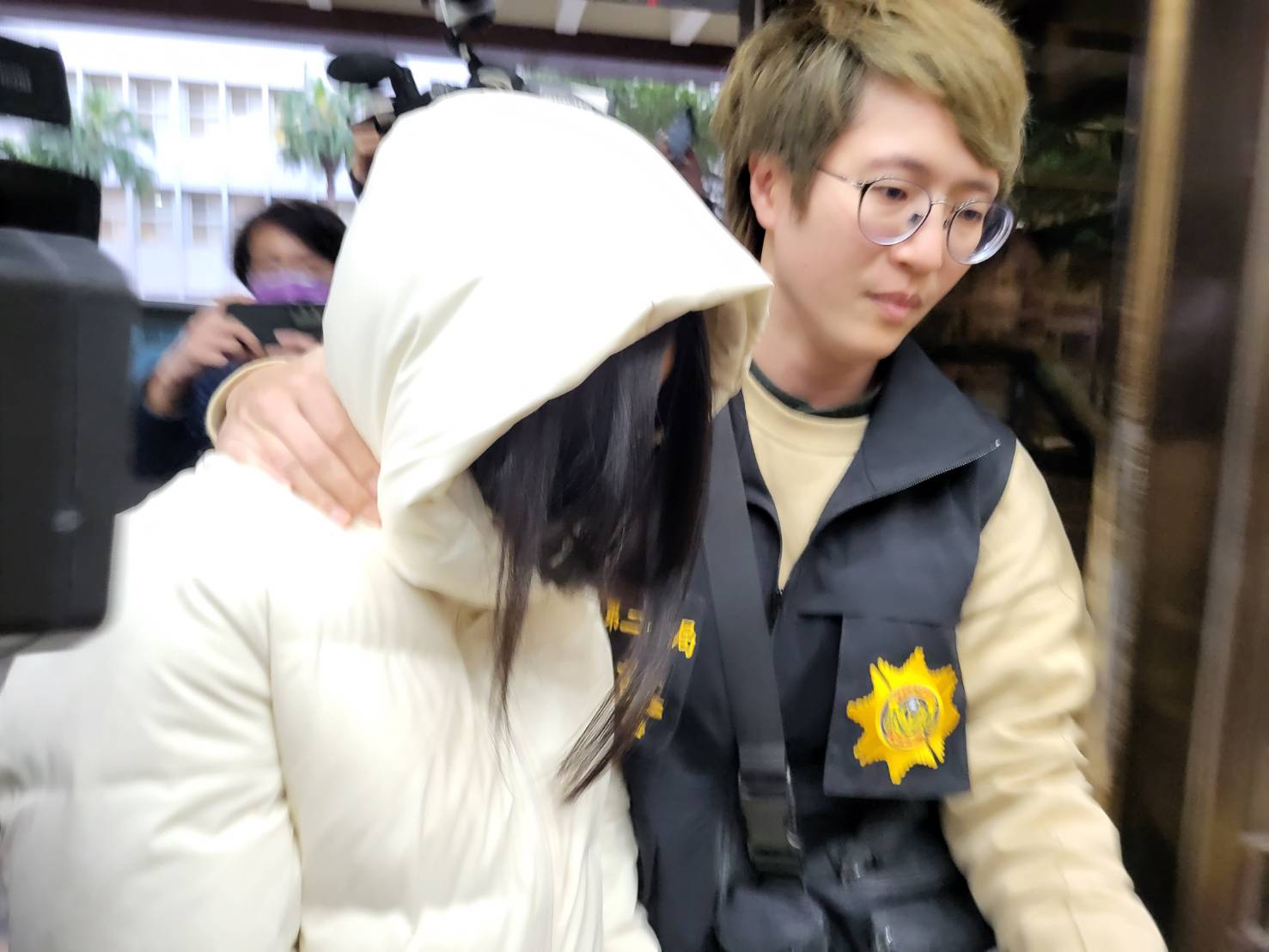 保母虐死男童事件引起外界關注，接觸個案的社工被檢調約談、移送法辦，不過整起案件還有許多問題點待釐清。