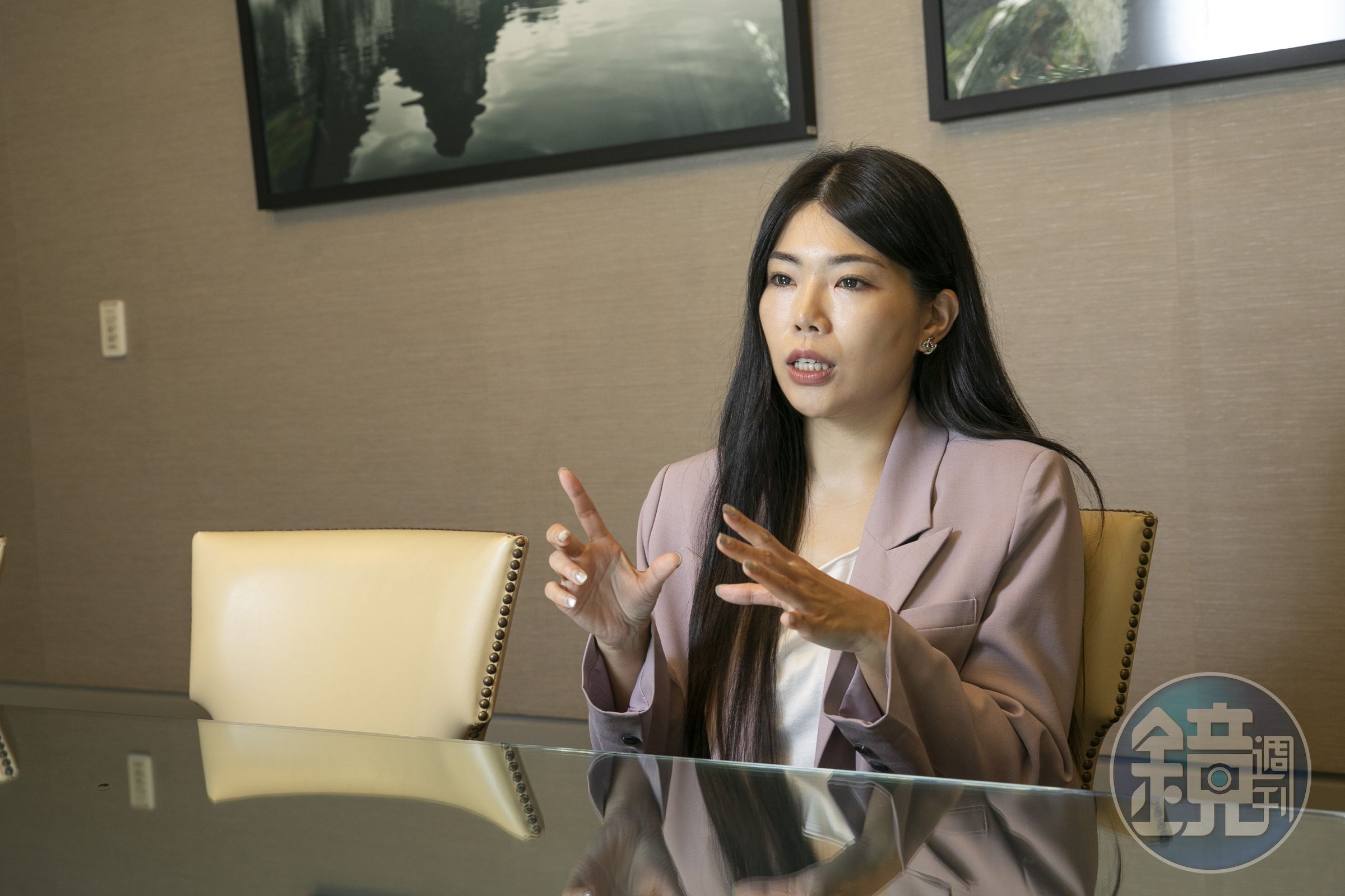 38歲的Ms. Selena認為房地產可攻可守，好地段合法隔套收租，坐收穩定現金流。