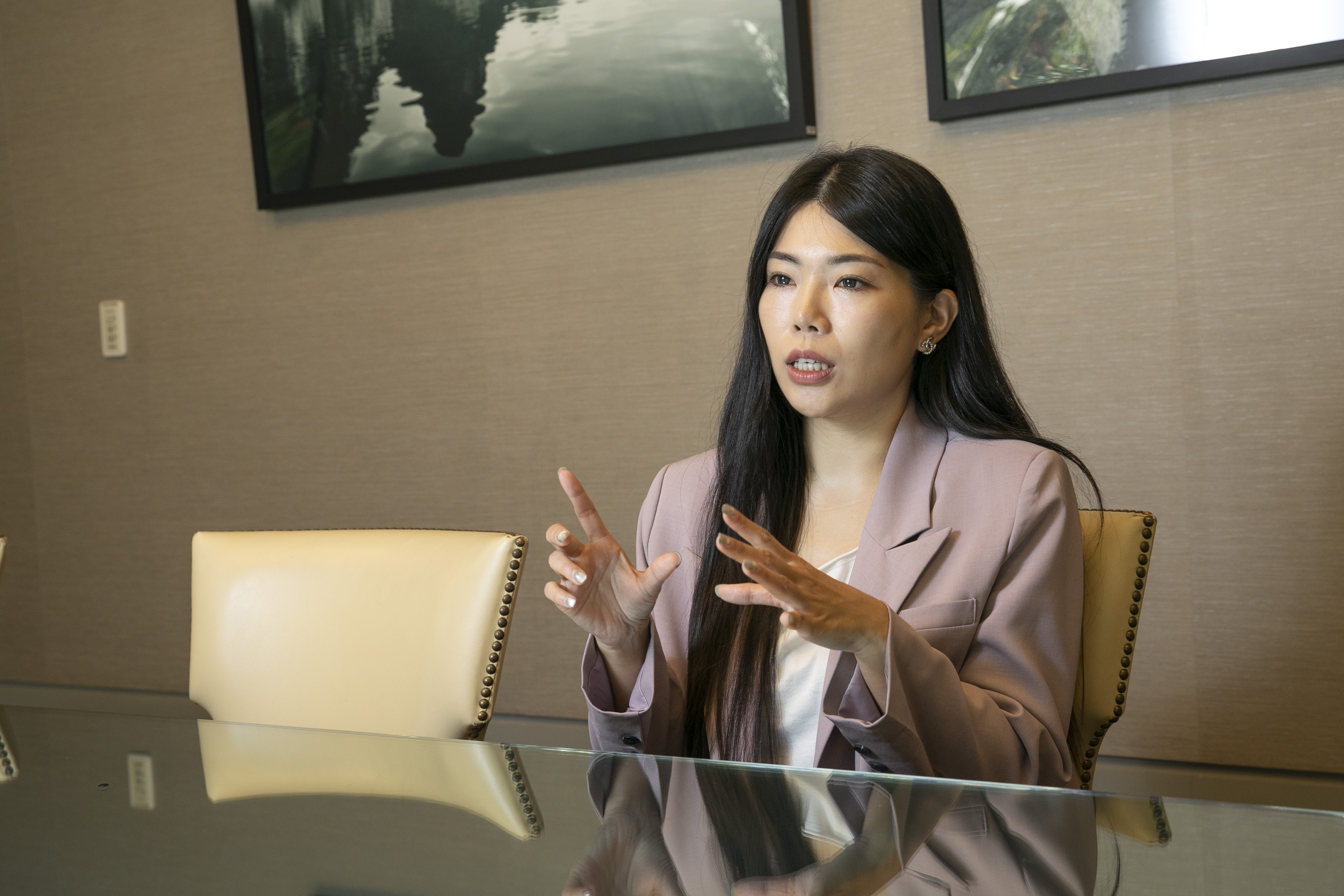 38歲的Ms. Selena認為房地產可攻可守，好地段合法隔套收租，坐收穩定現金流。