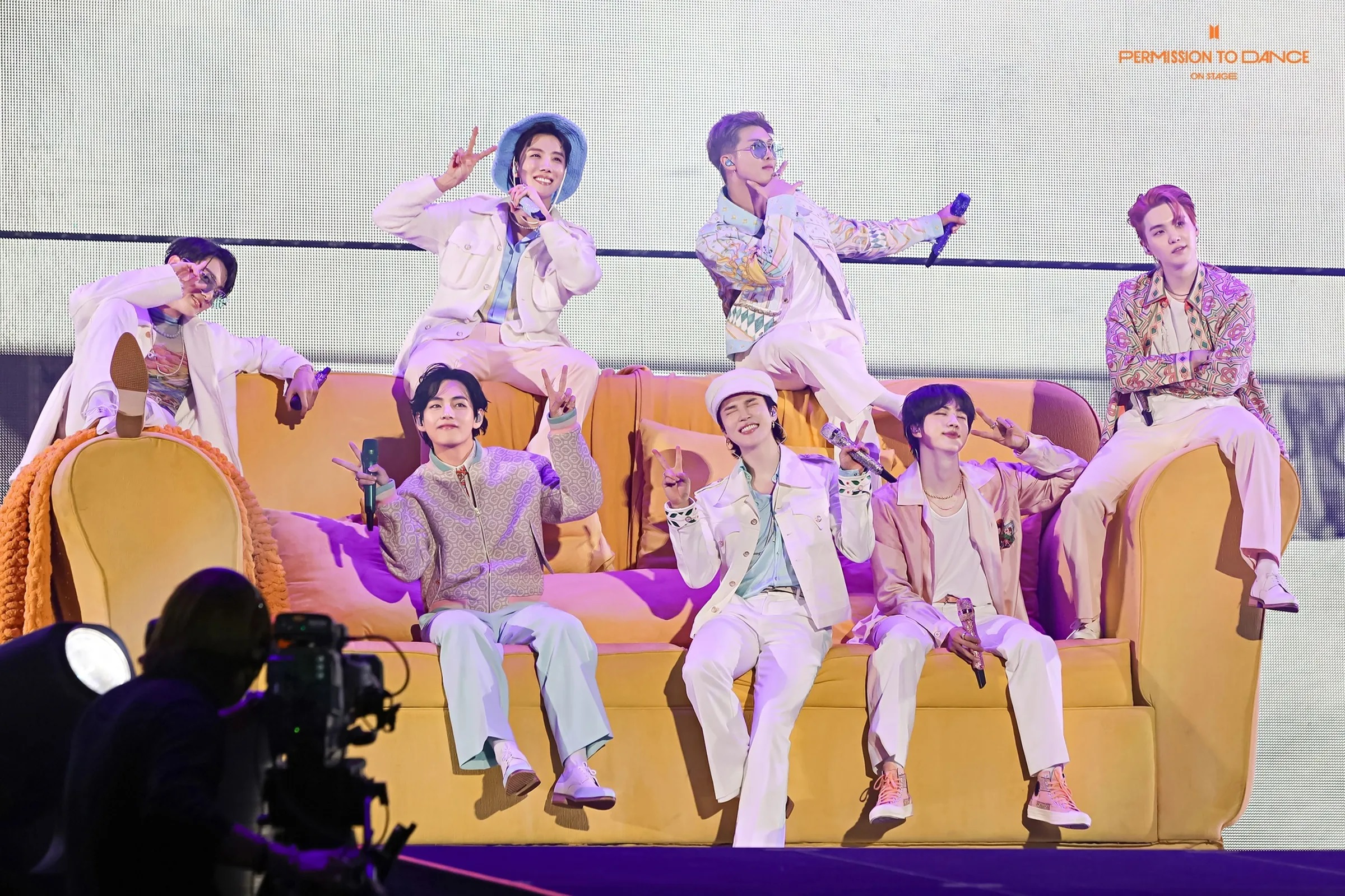 萬眾矚目的BTS全球回歸秀前夕，驚傳隊長嚴重受傷。（翻攝自BTS臉書）