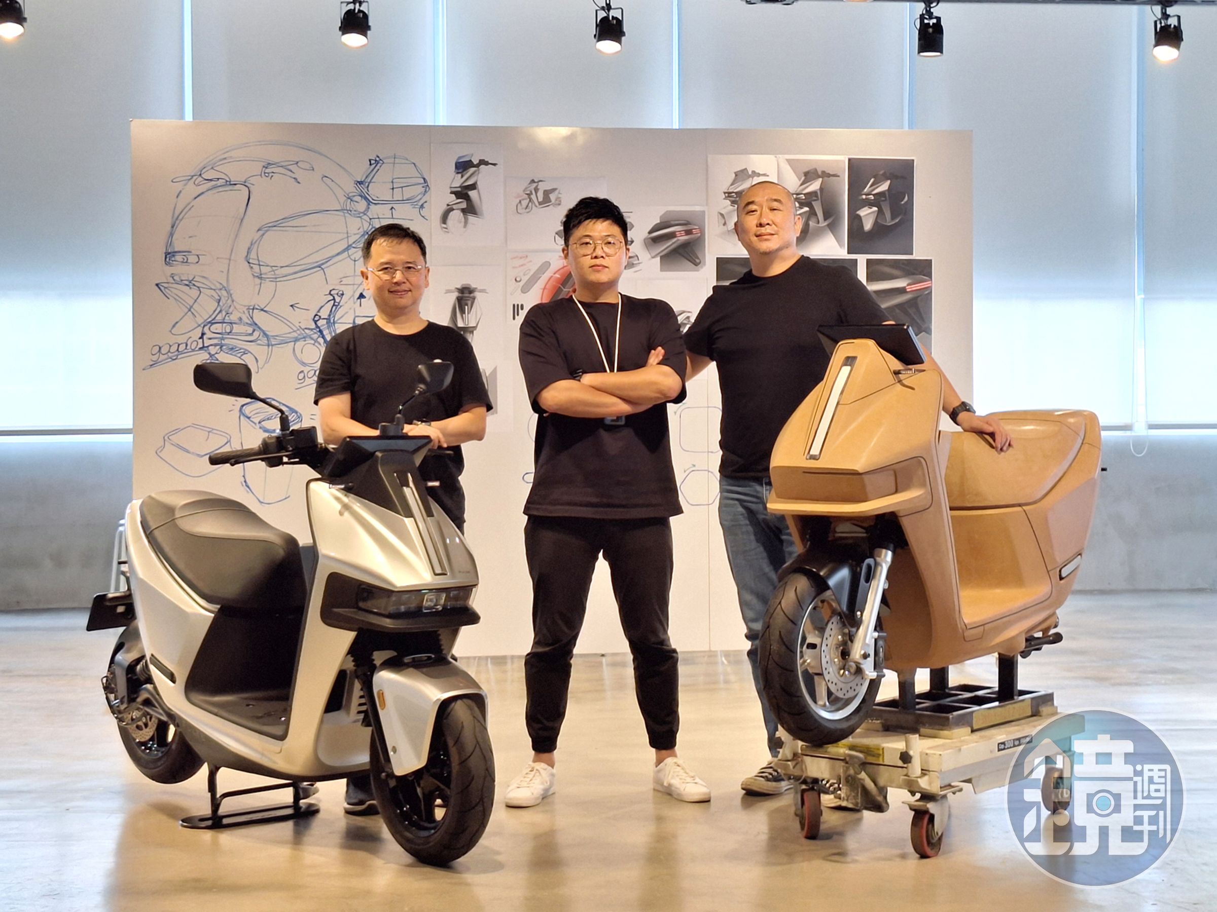 Gogoro日前於林口品牌總部舉辦媒體交流活動，並邀請產品長彭明義 (左)、主任設計師 Hanson (中)、首席設計師 Walter (右) 與會。
