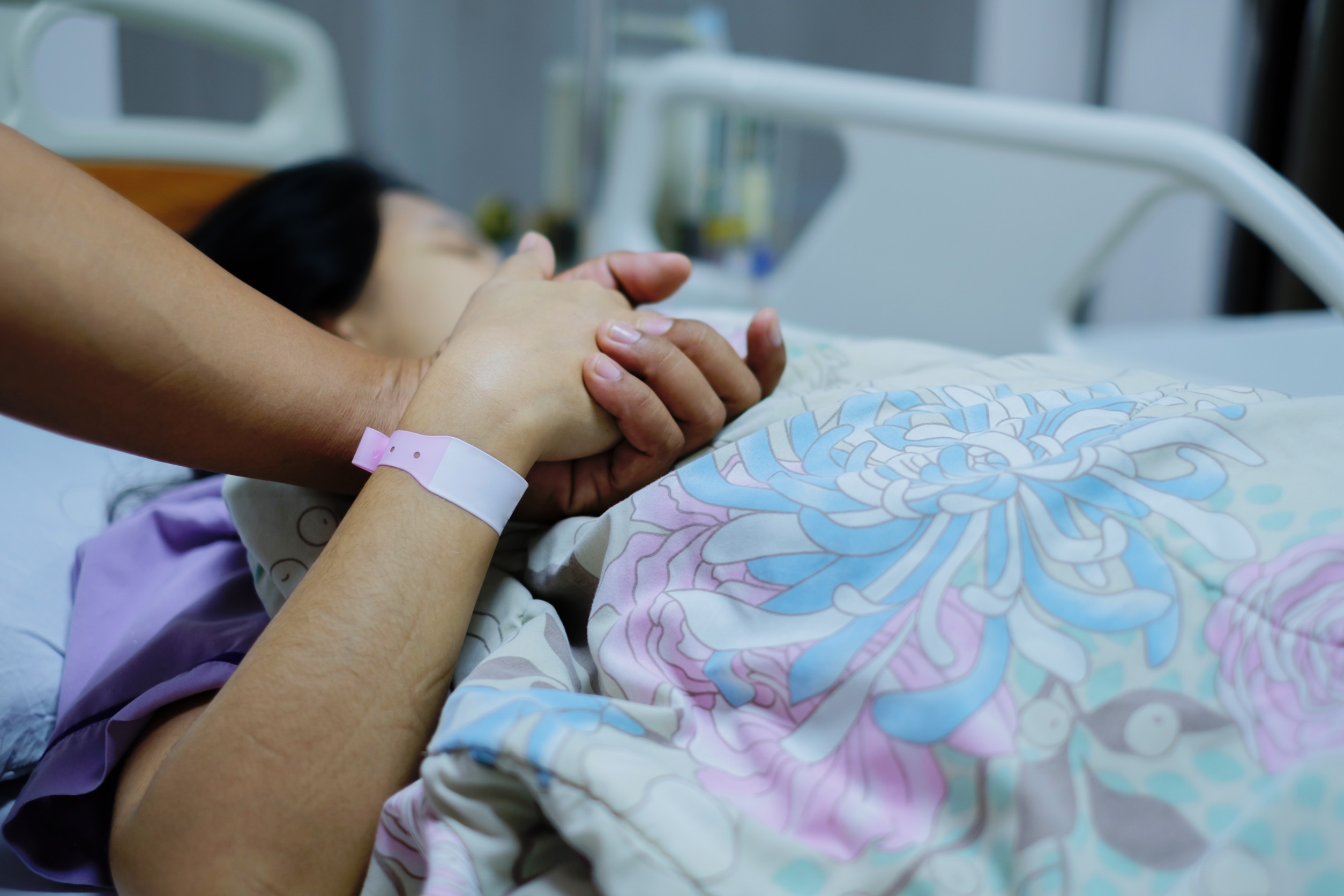 在健保體制下，很多新藥「看得到卻用不到」，癌症新藥基金的成立替癌友帶來人生曙光。