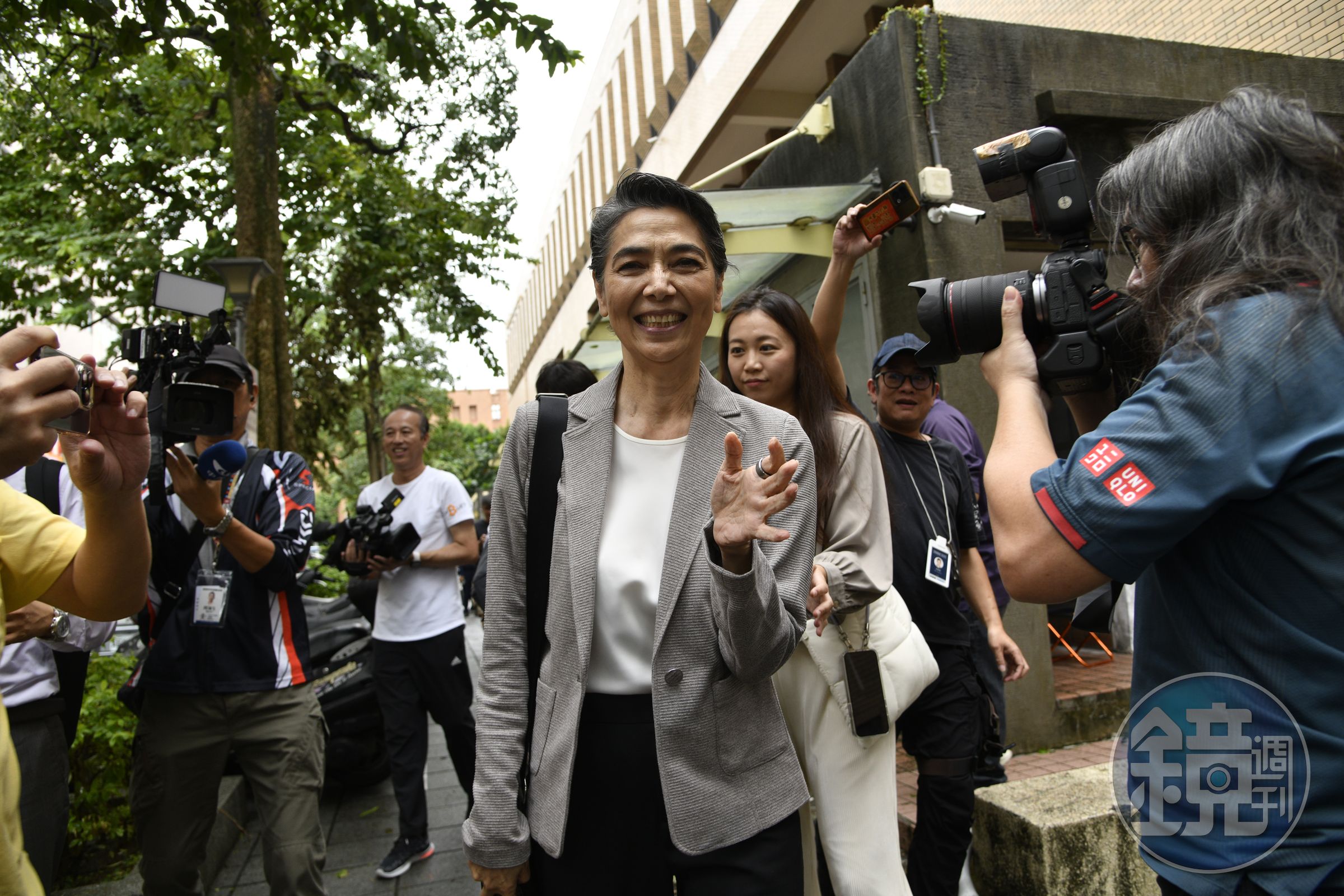 賴佩霞今遭北檢以被告身分傳喚到案說明。