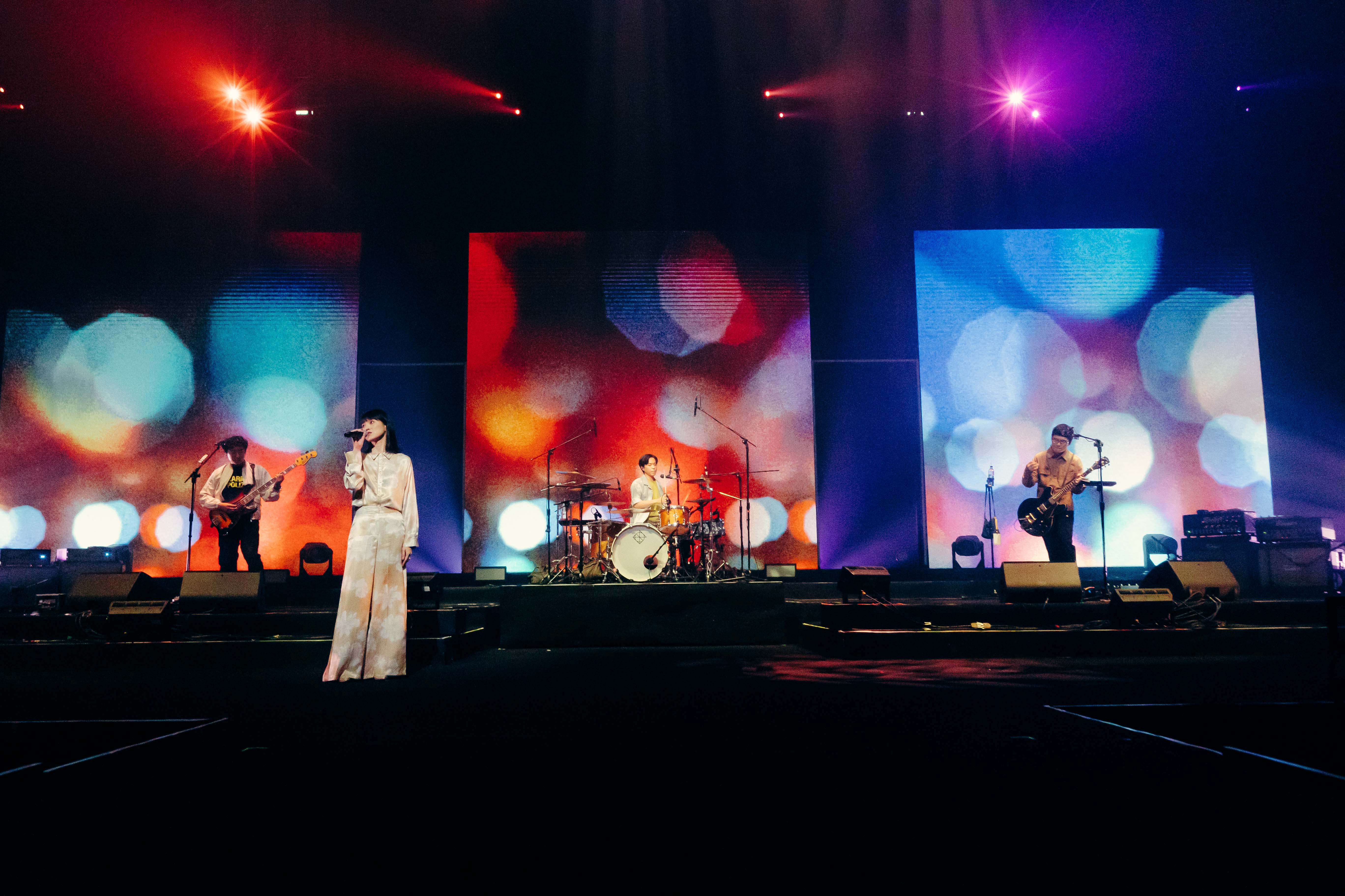 拍謝少年首攻北流專場，曹雅雯助陣共同演繹動聽好歌。（海口味有限公司提供）