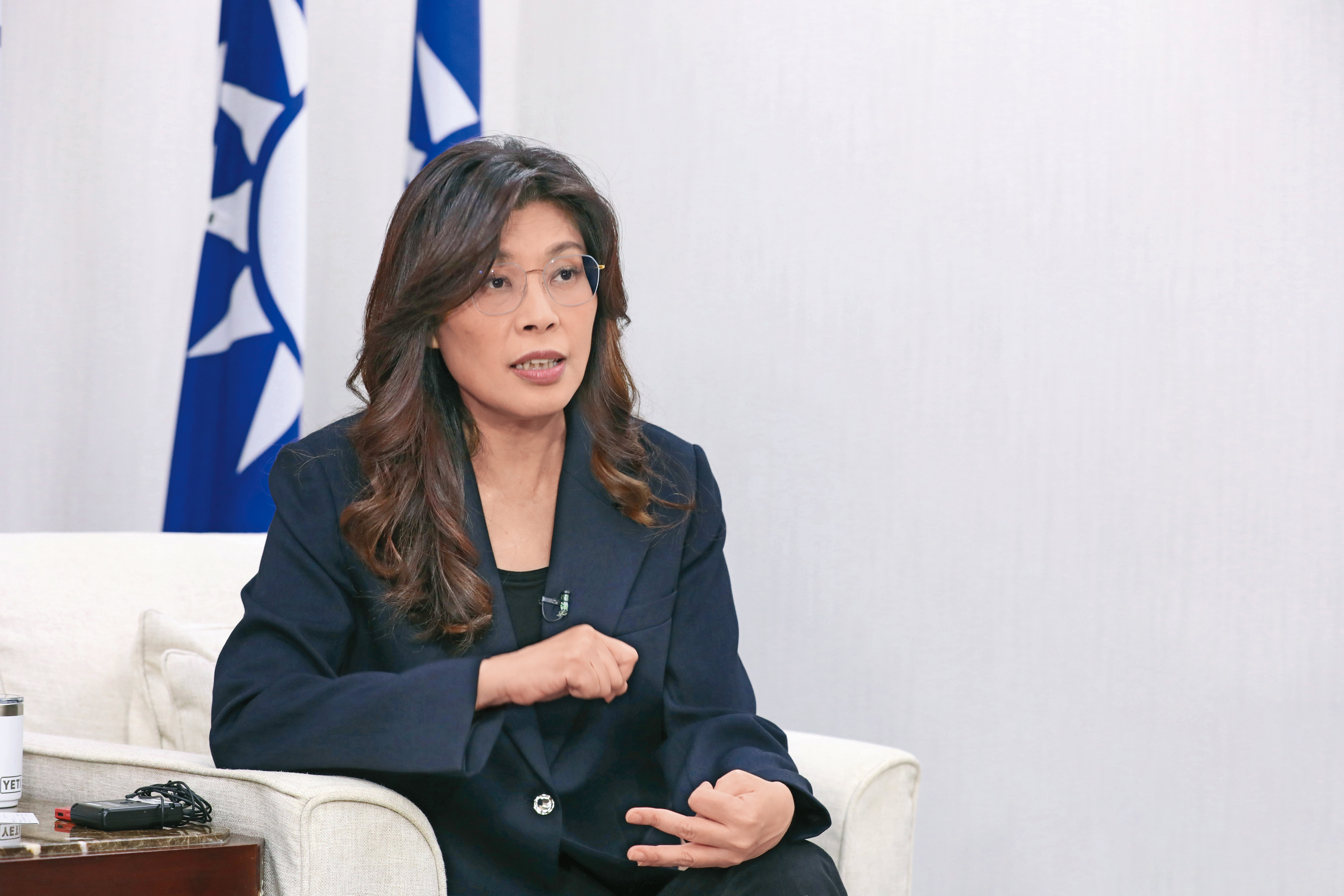 鄭麗文自評從政以來「做什麼像什麼」，擔任黨魁將以更高格局思考問題。