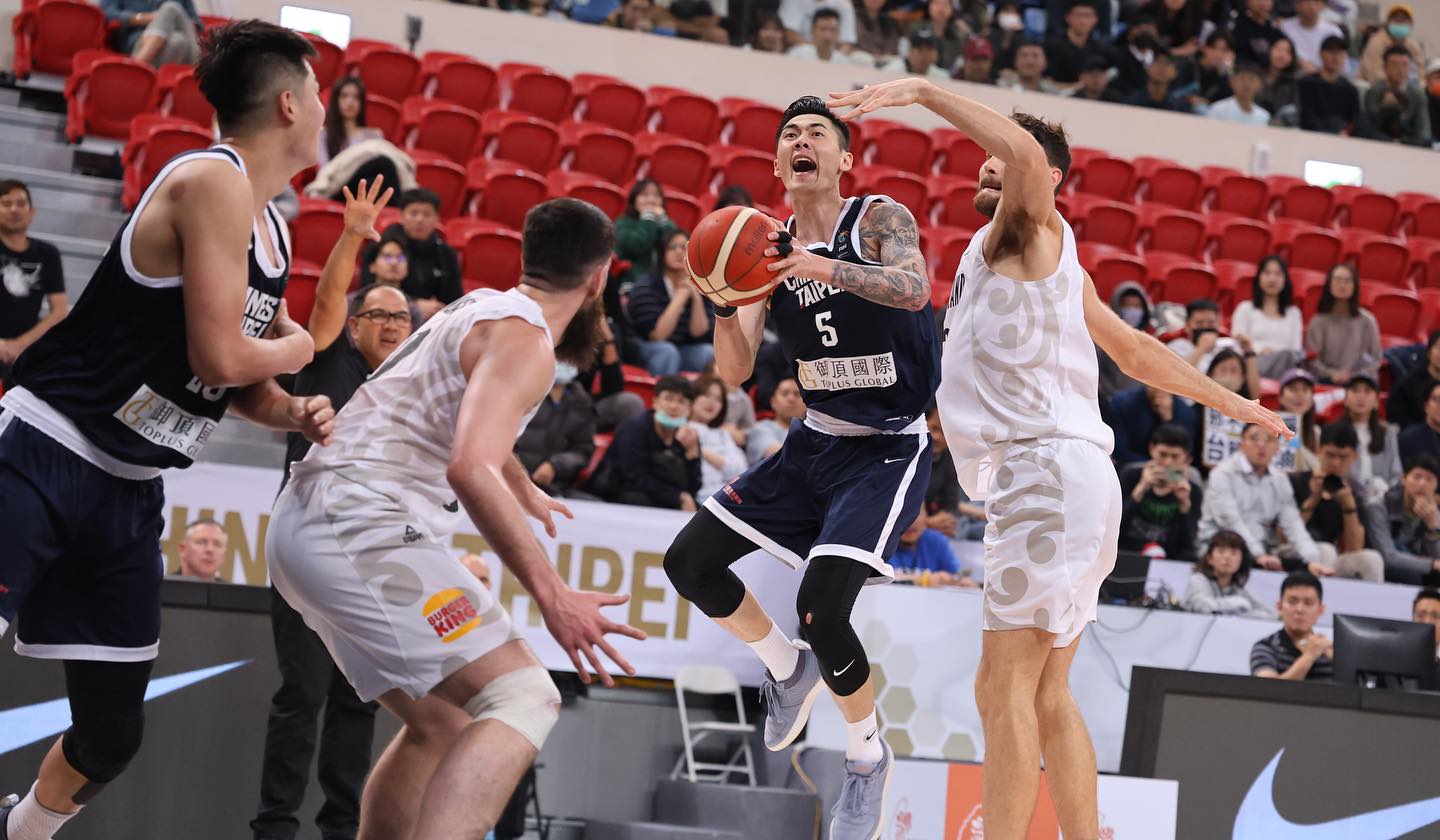 （翻攝自小飛人 劉錚臉書）