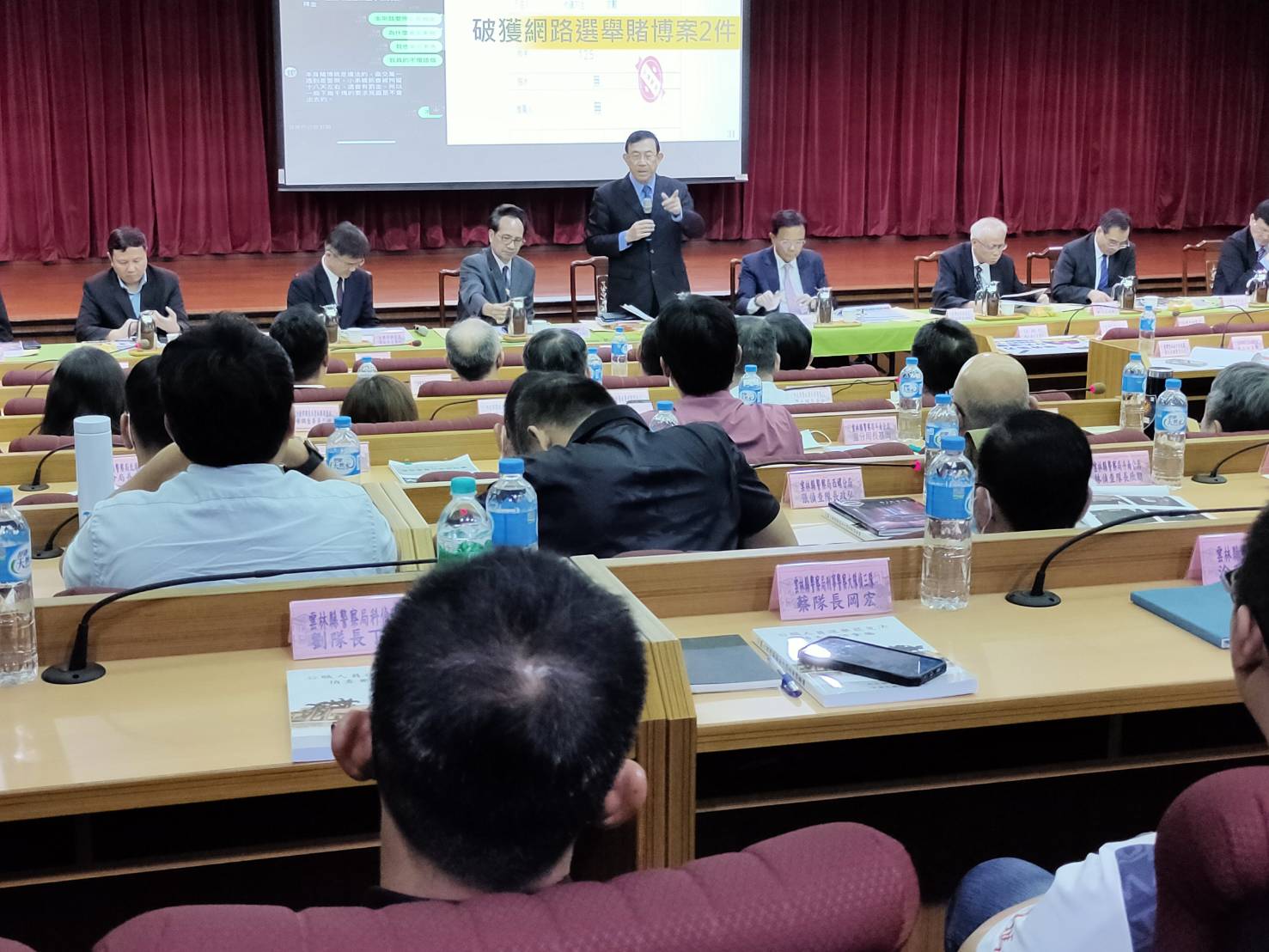 嘉義、雲林地檢署召開選舉查察座談會，檢察總長邢泰釗除要求總動員嚴防境外勢力介選，更下令透過查賄將司法機關打造成廉能政府的護國神山。（圖由最高檢提供）