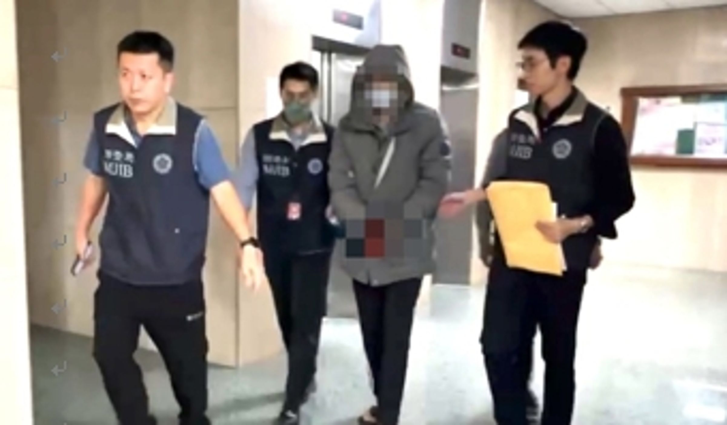 男子發驚悚貼文喊「該提倡殺人正義」，調查局火速逮人送辦。（調查局提供）