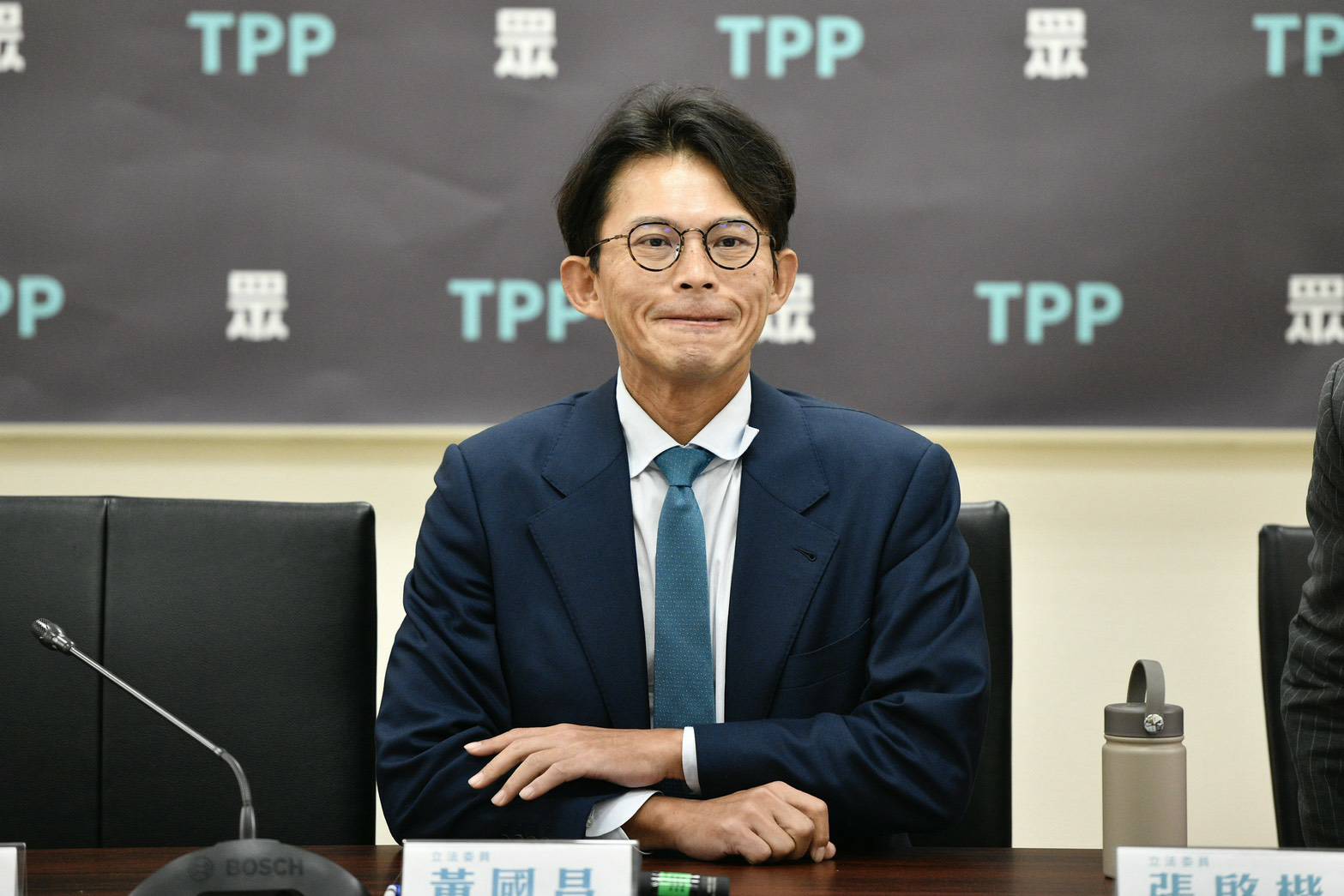 民眾向台北地檢署匿名告發黃涉貪汙罪，檢方已分他字案將黃國昌列為貪汙罪被告，近日將傳喚黃國昌到案說明。（鏡報李智為）