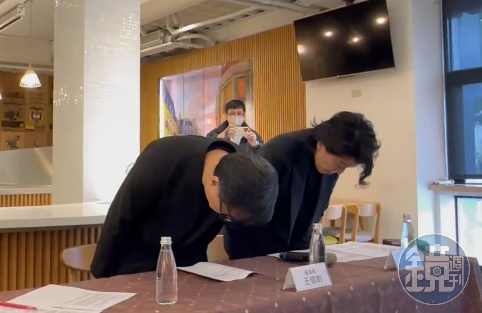 歐客佬咖啡詐騙/歐客佬董事長親身鞠躬道歉 「已與莊園主洽談和解」