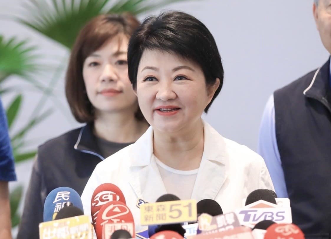 對於市府團隊爆性騷，盧秀燕表示，即日起停職接受調查。（翻攝自臉書＠盧秀燕）