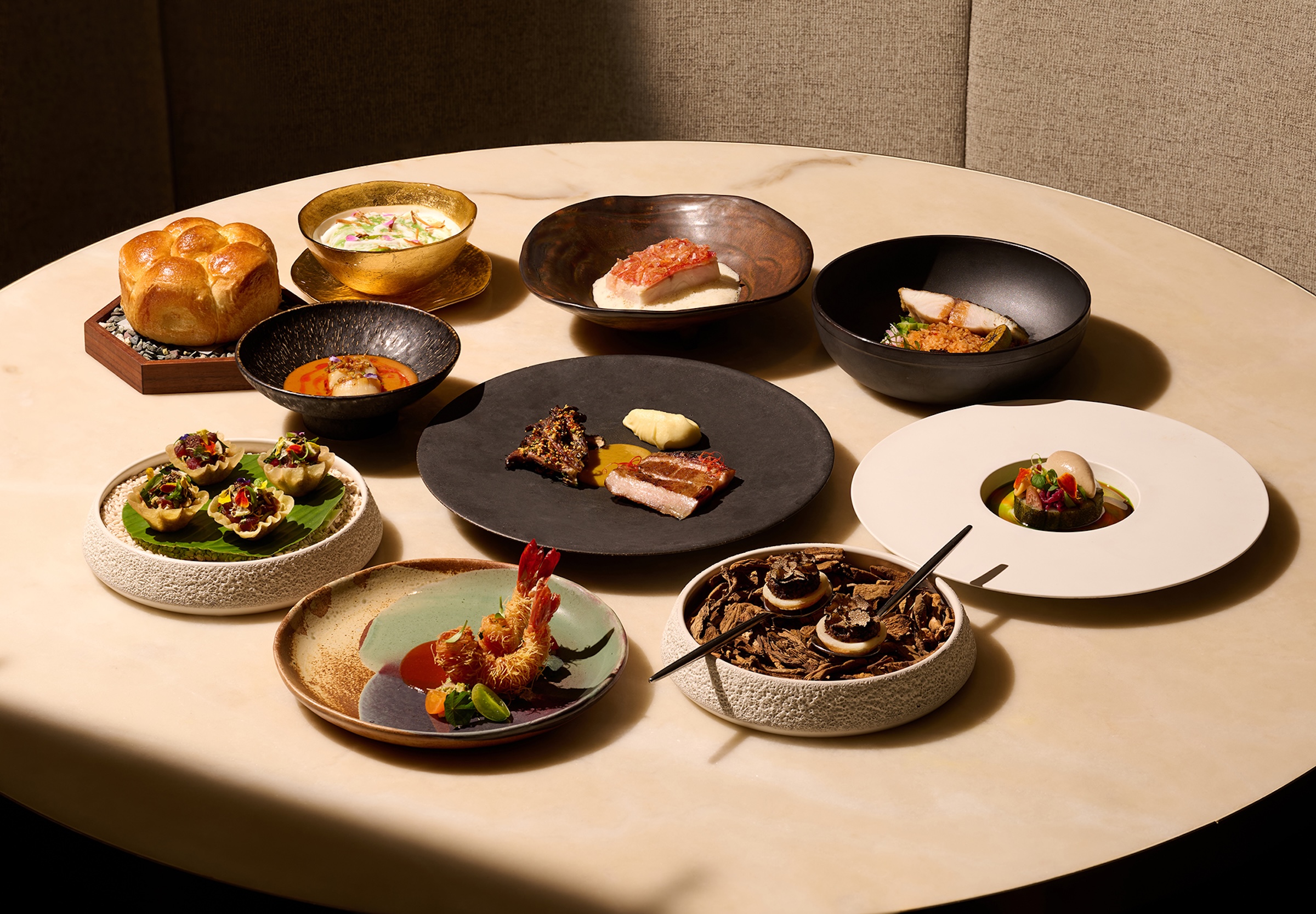 COAST年度最強重磅客座新菜單，「泰味新境」由6位泰國頂尖名廚聯手打造。（3,980元／套餐）（COAST提供）