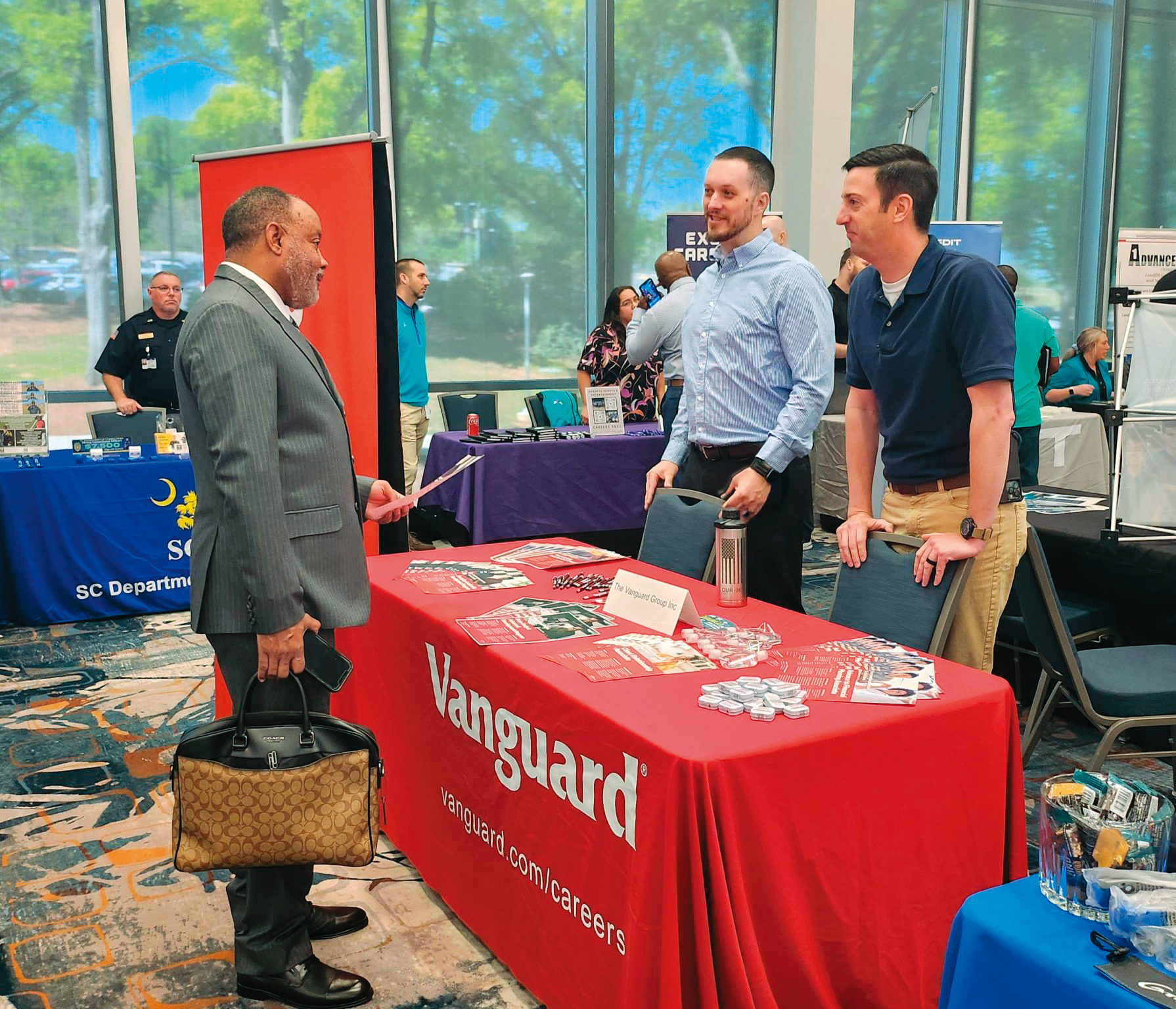 先鋒投資發行大量股、債ETF，費用率低，是不少投資人的首選。（翻攝Life at Vanguard）