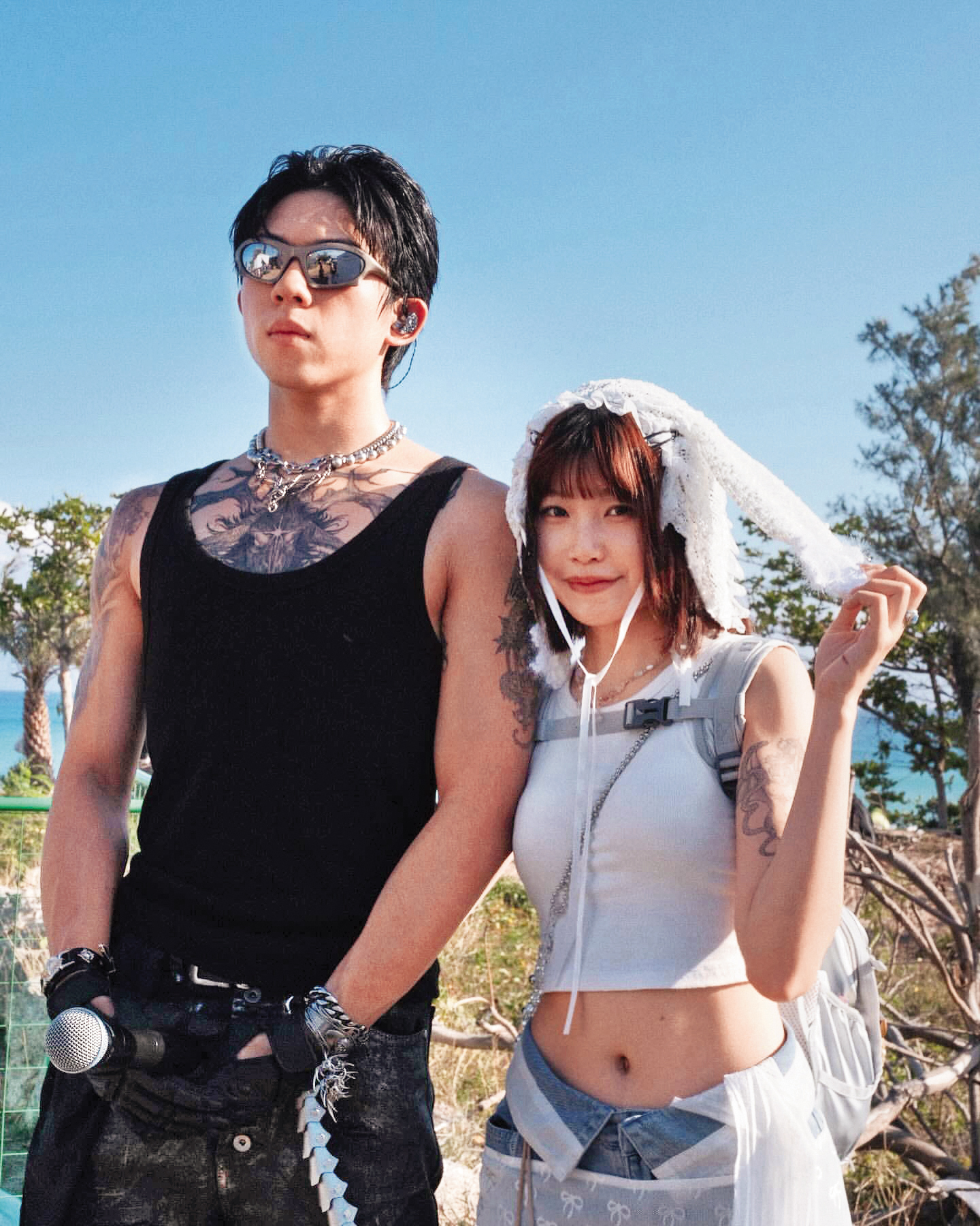 PIZZALI（左）大方認愛交往5年的刺青師女友Gemma（右），兩人感情好，也常在社群網站曬恩愛。（翻攝自PIZZALI IG）