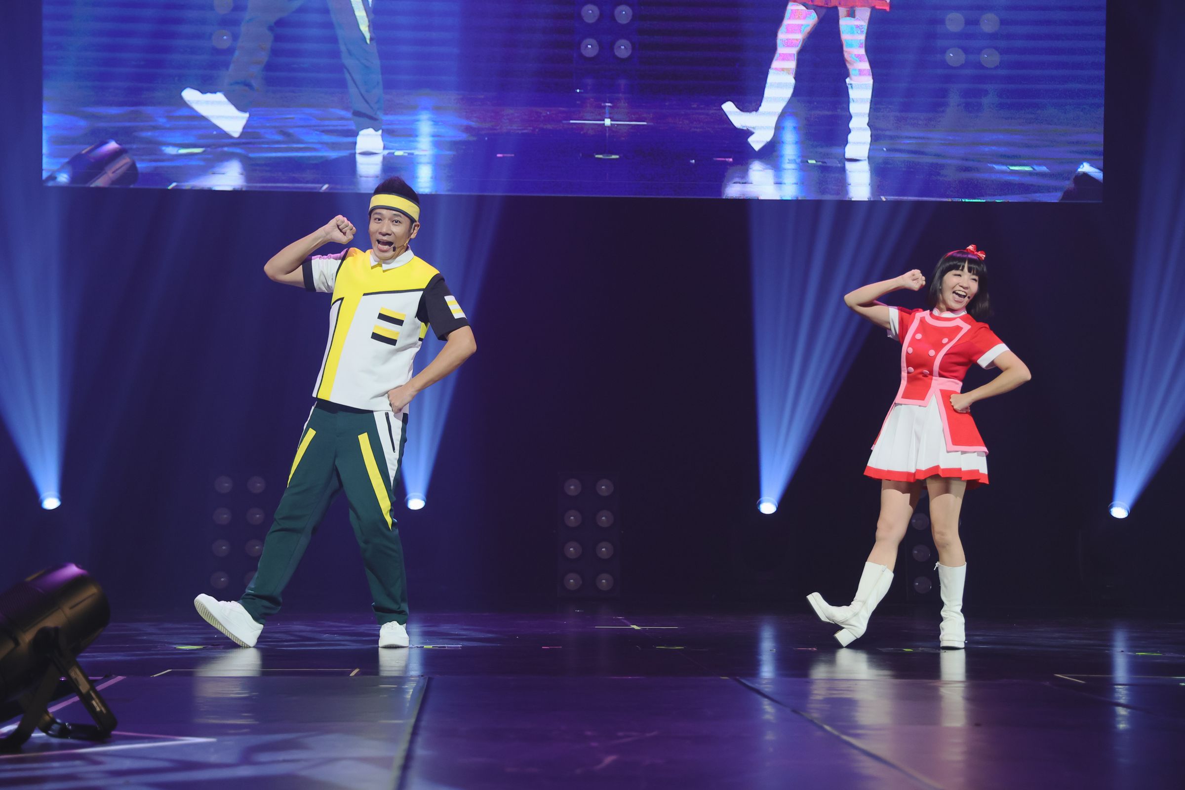 香蕉哥哥與草莓姐姐驚喜登場。（B’in Live Entertainment提供）