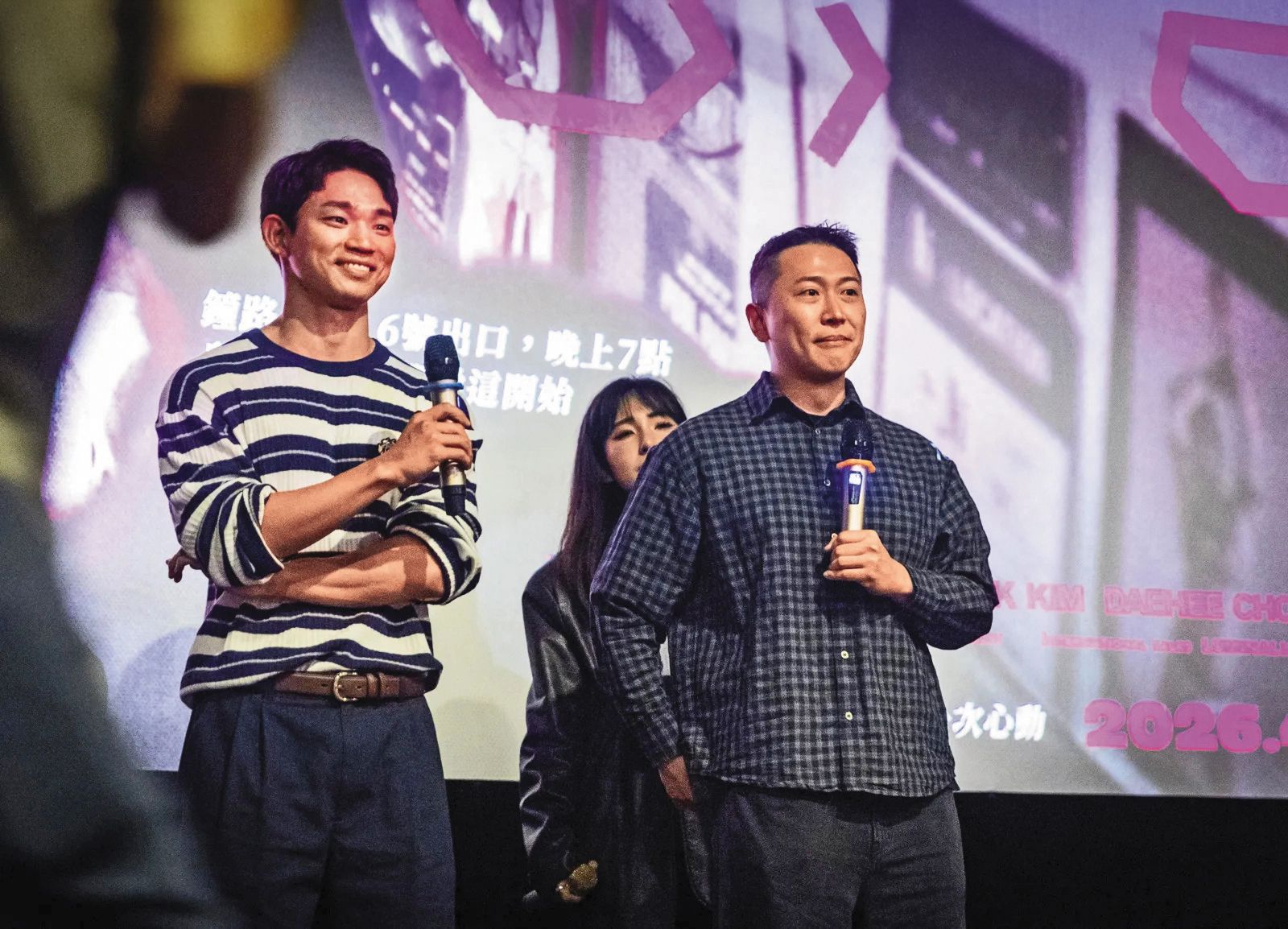 曹有鉉（左）帶著電影《3670》來到台灣宣傳，看到自己主演作品受到喜愛，直呼不可思議。（好威電影提供）