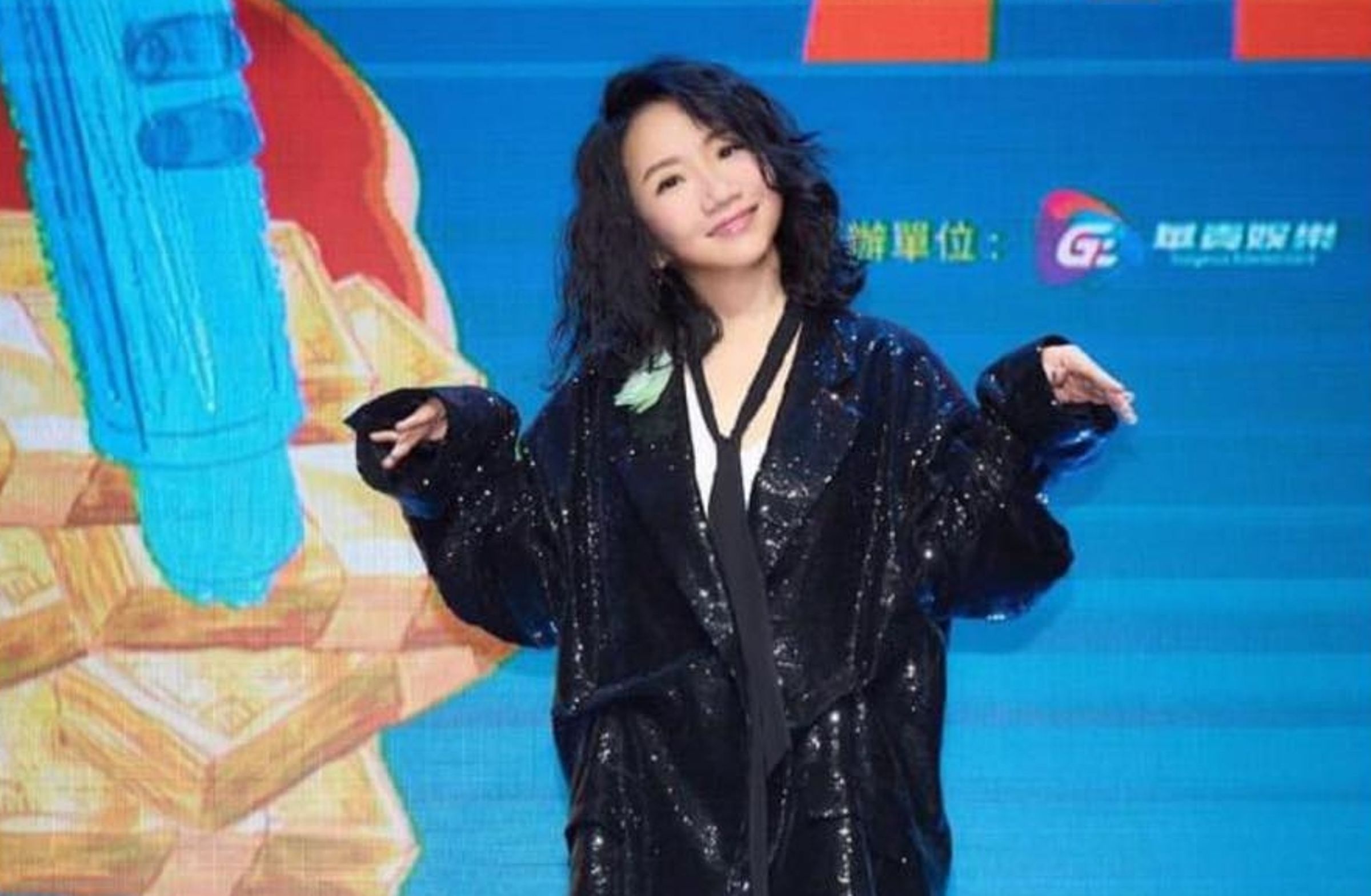陶晶瑩投資「辣杯杯」，結果與劉姓合夥人鬧翻。（翻攝自陶晶瑩臉書）