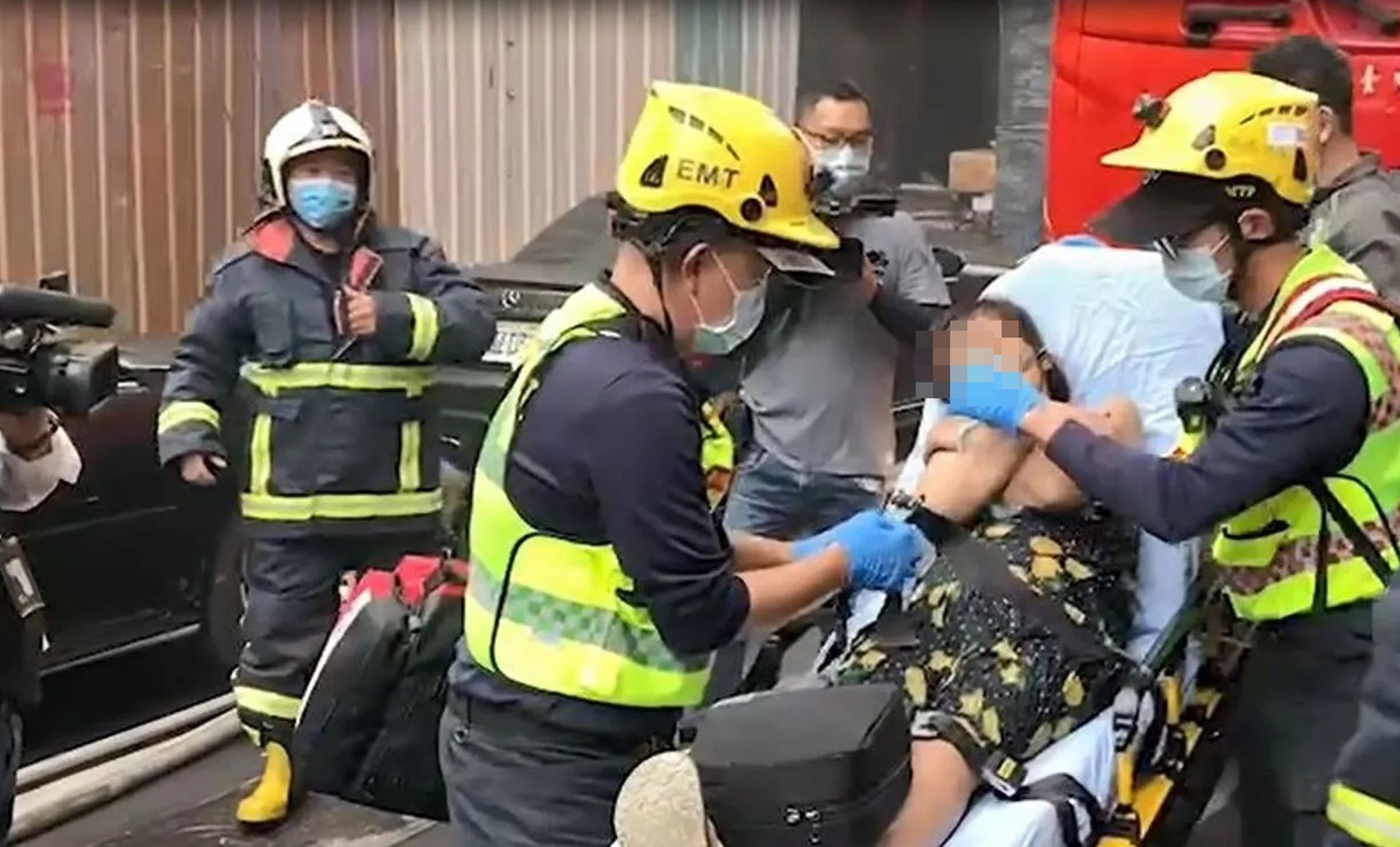 中市民宅火警釀6死、7人受傷,是近20多年來,中市死傷最嚴重的民宅火警。(翻攝畫面)
