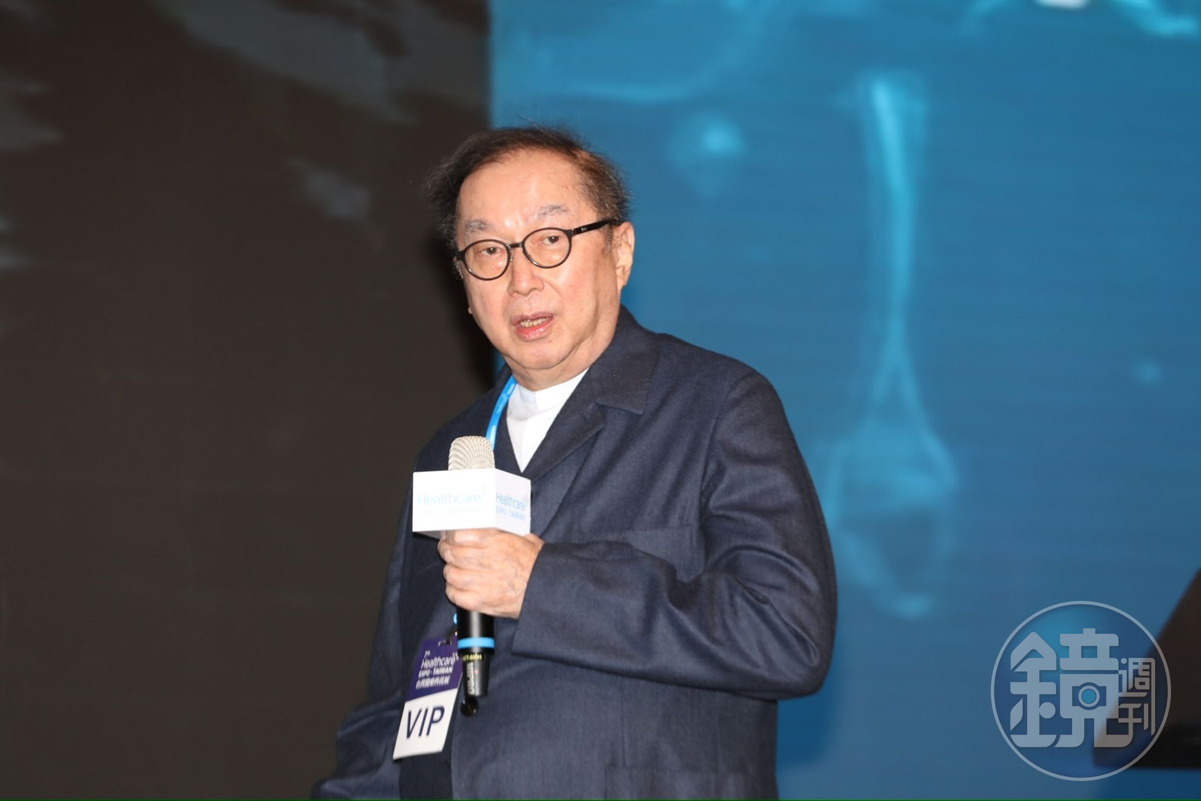 林百里拋磚引玉做愛心，以實際行動盼災民早日走出傷痛。